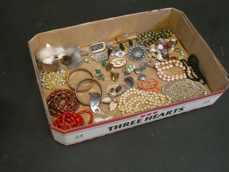 NIPPER Auktionshuset i Örebro AB