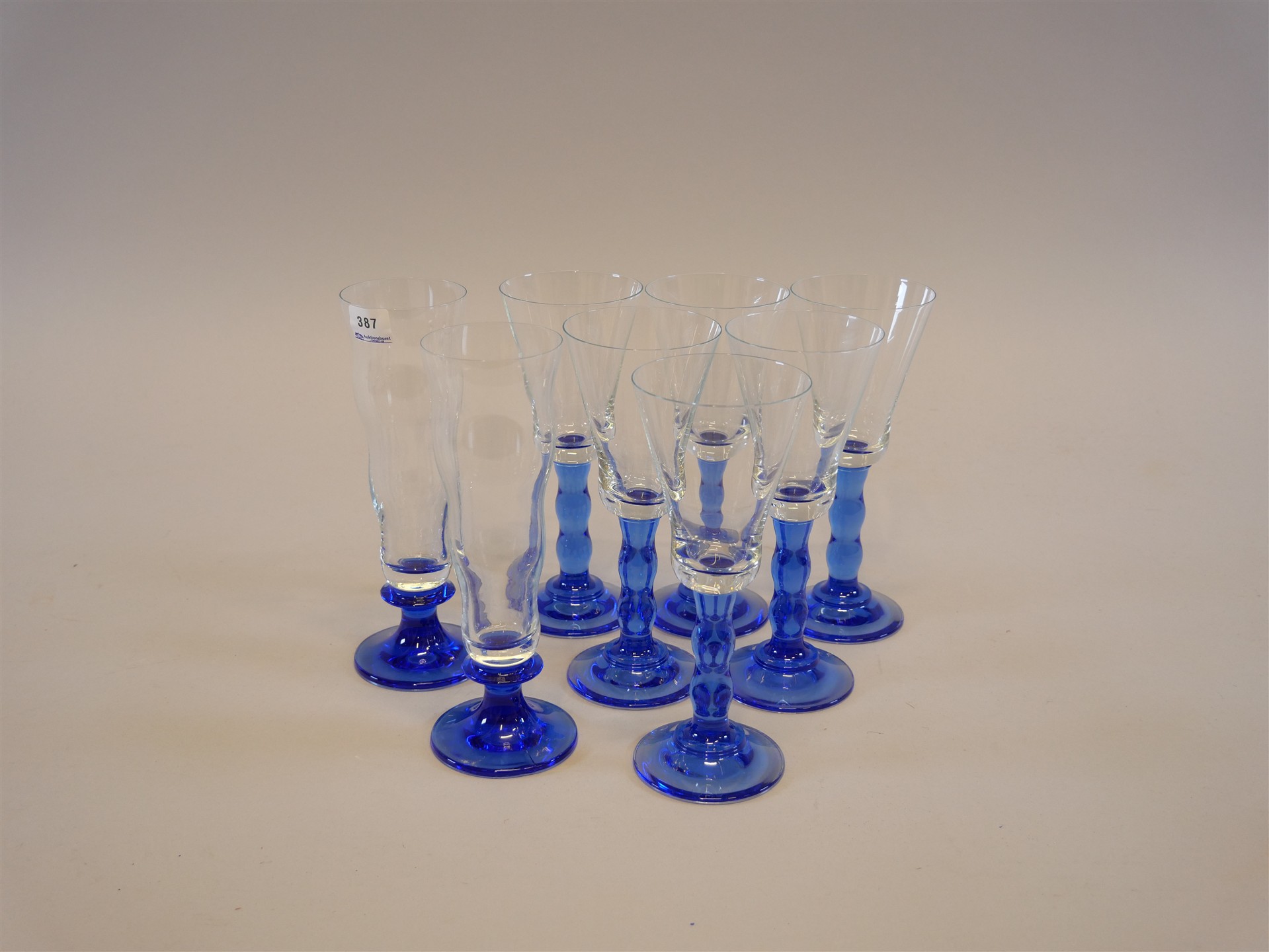 Auktion: 557 Objekt: 387