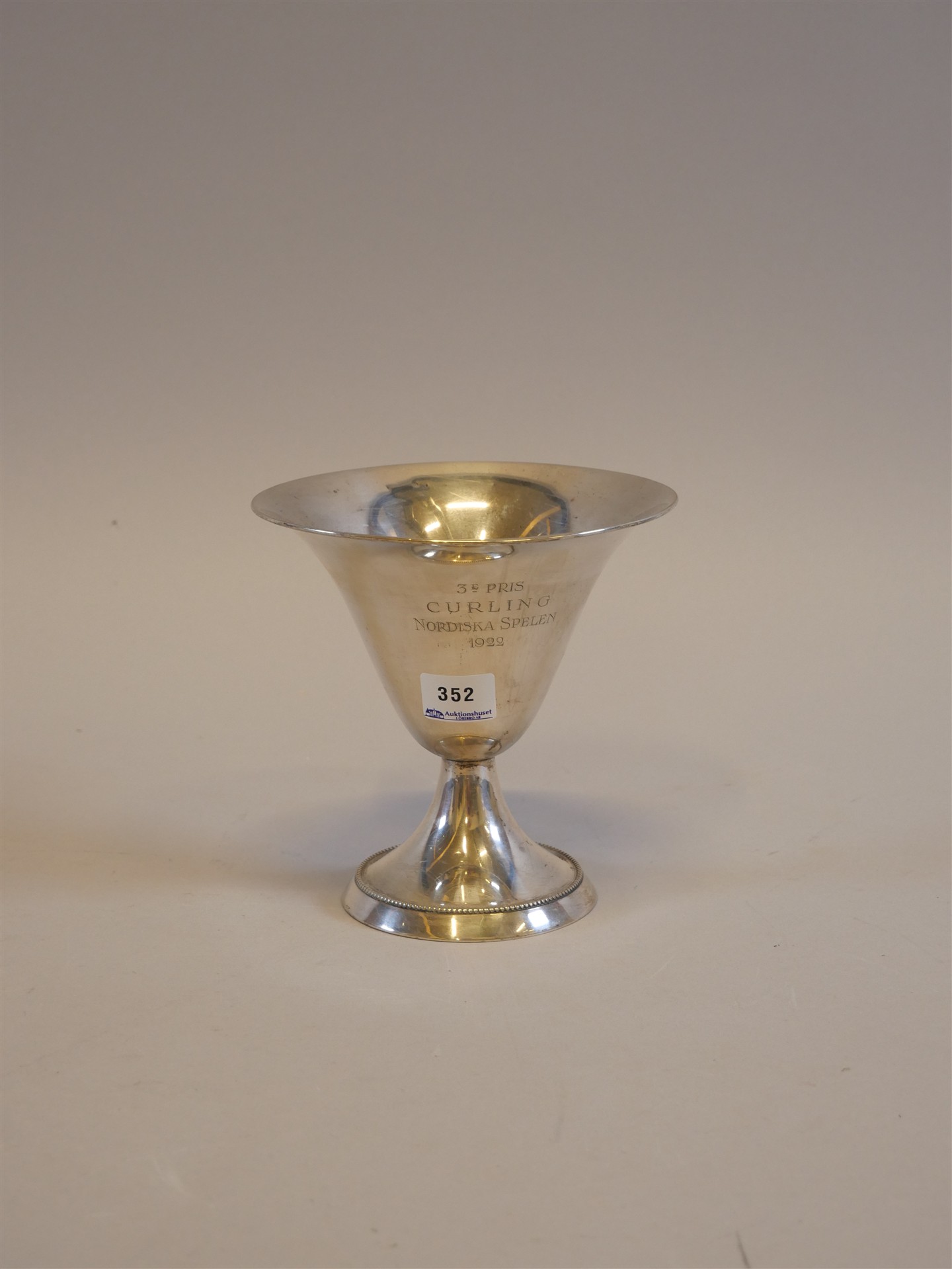 Auktion: 558 Objekt: 352