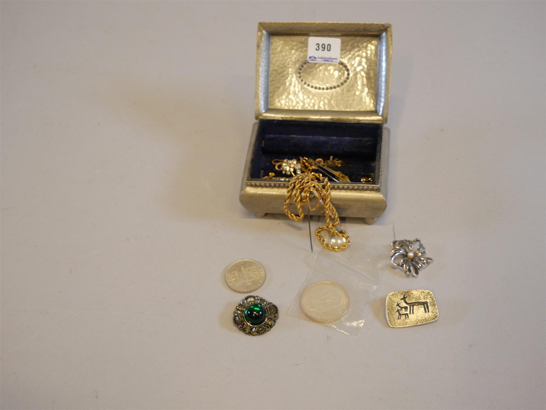 Auktion: 558 Objekt: 390