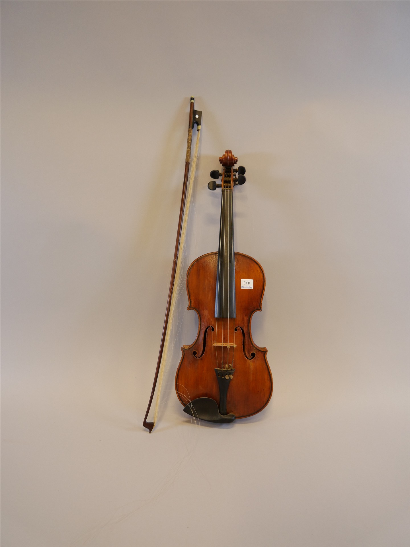 Auktion: 559 Objekt: 010