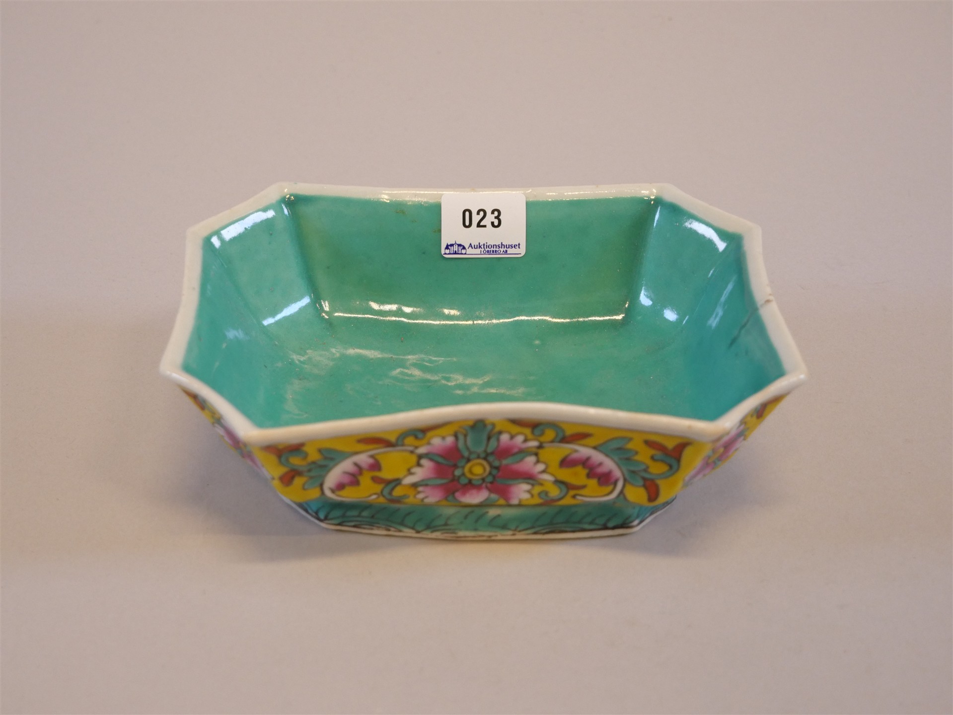 Auktion: 559 Objekt: 023