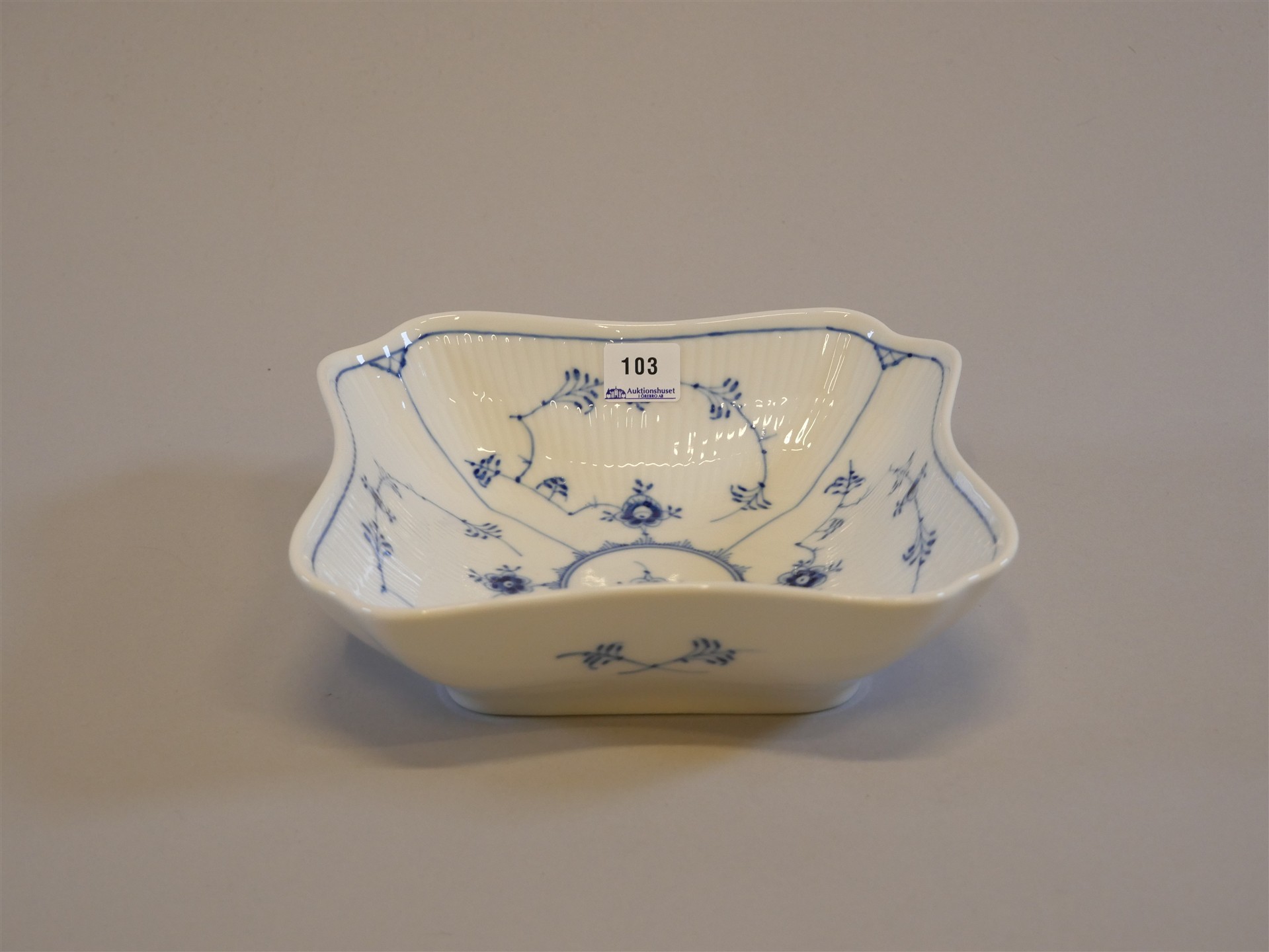 Auktion: 560 Objekt: 103