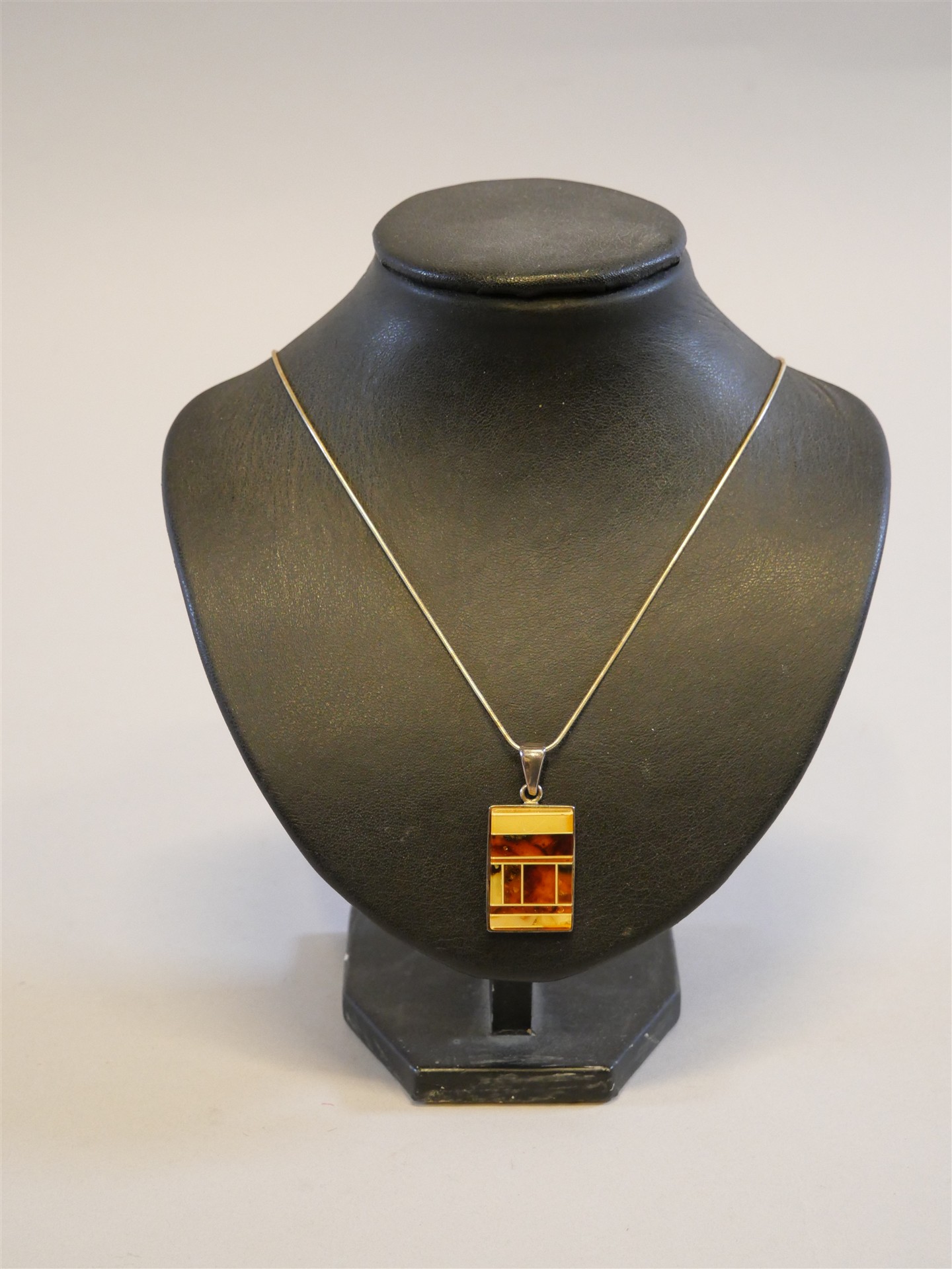 Auktion: 560 Objekt: 322