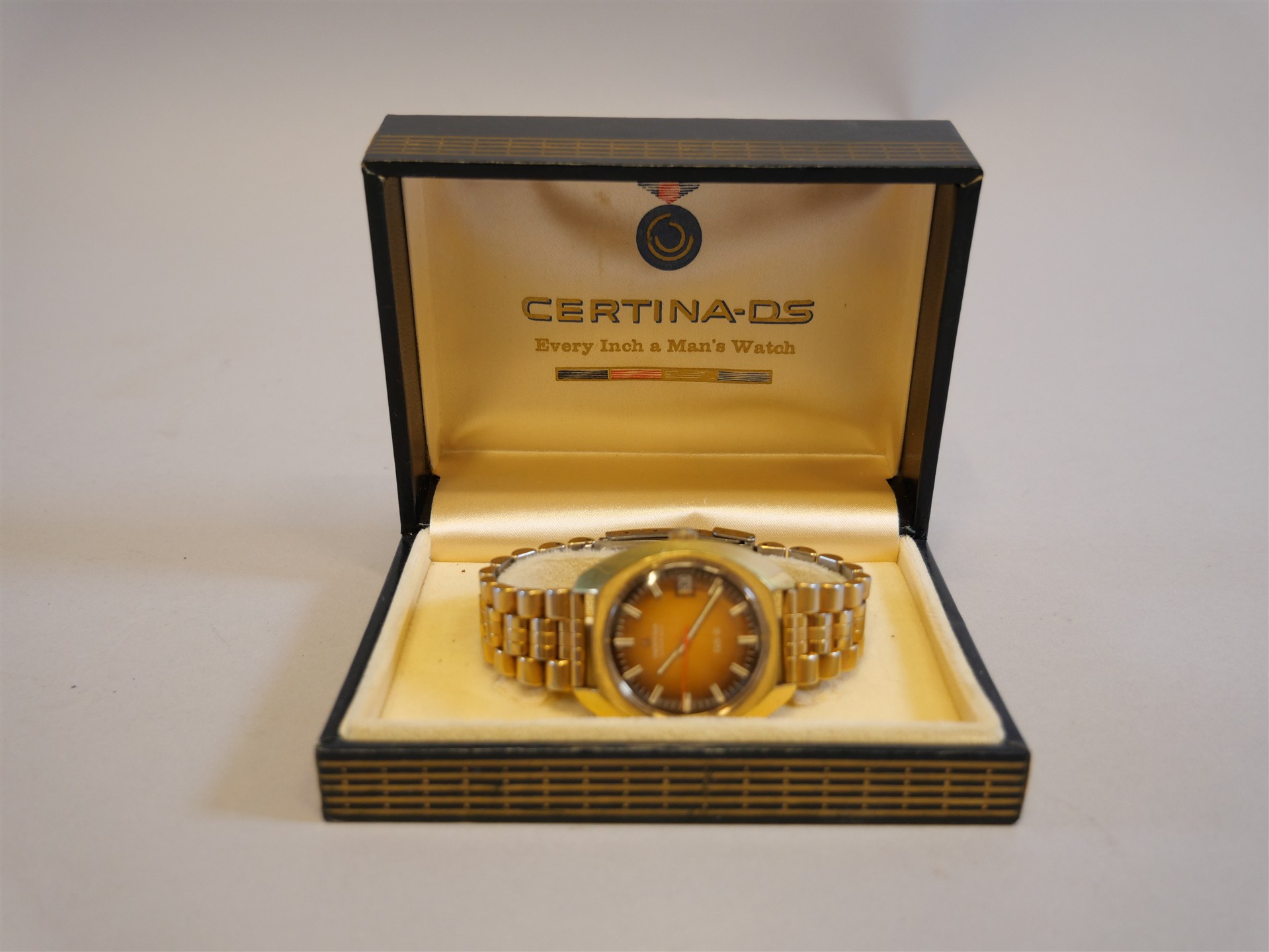 Auktion: 560 Objekt: 555