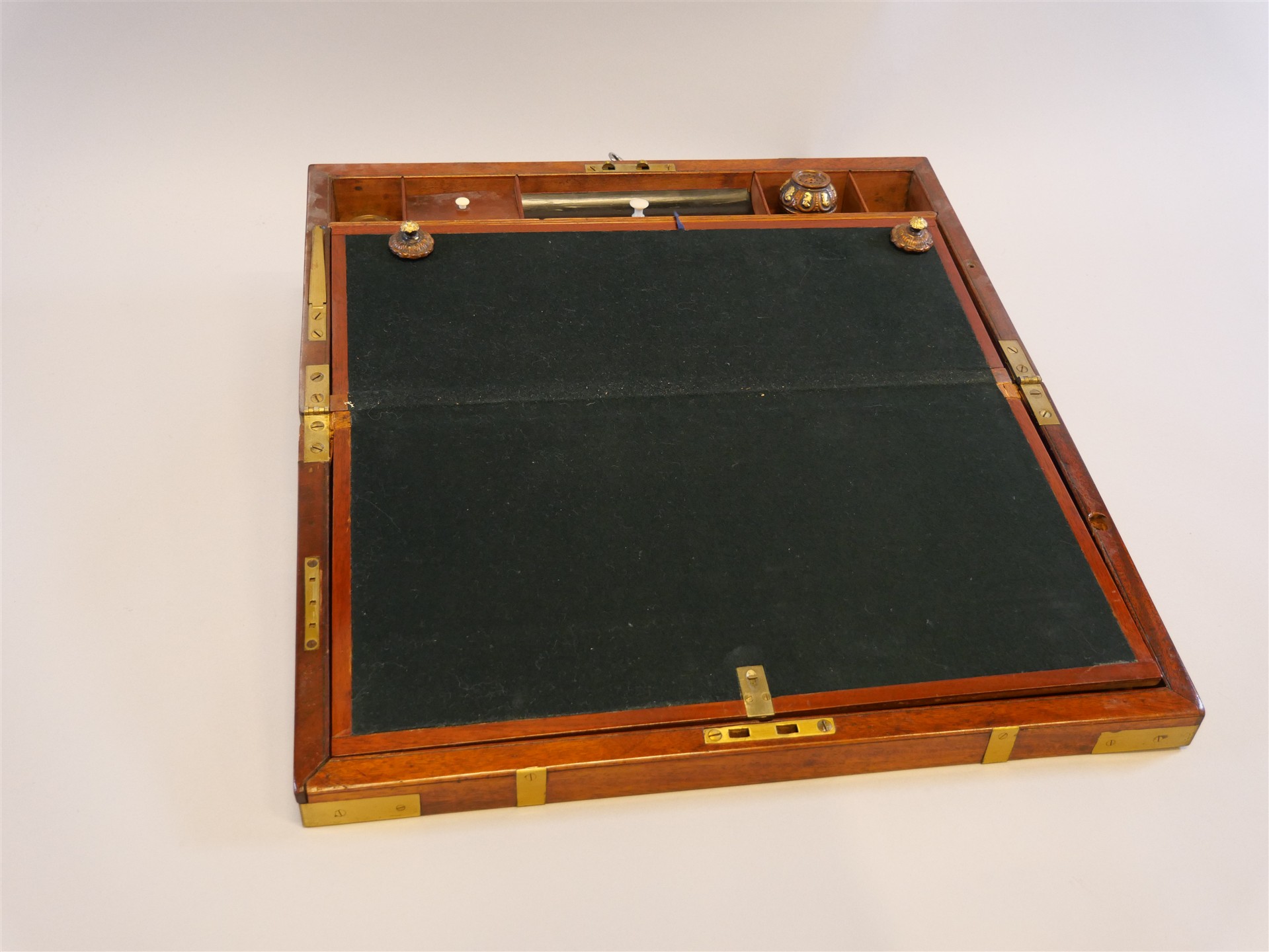 Auktion: 560 Objekt: 082