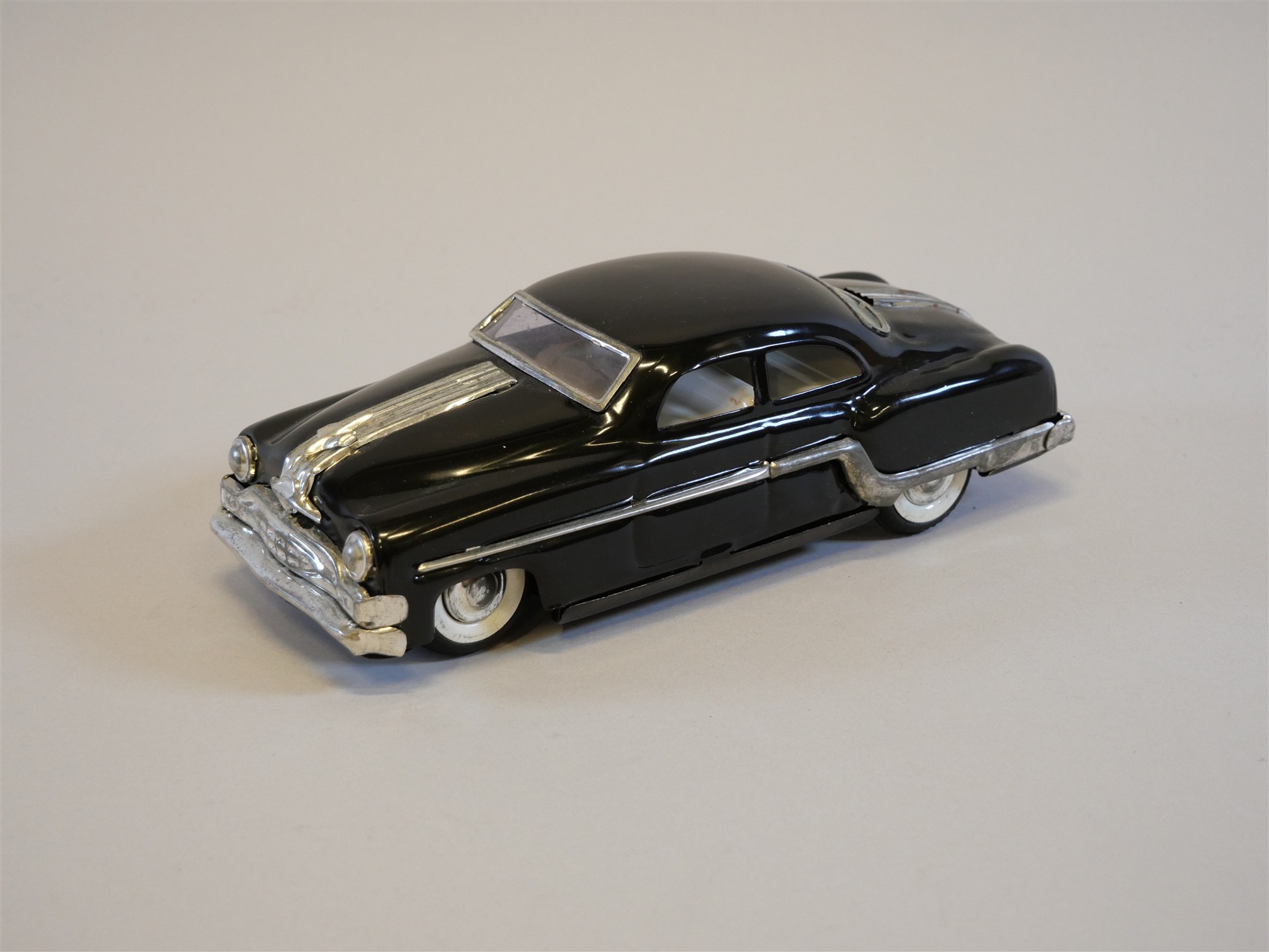 Auktion: 560 Objekt: 087