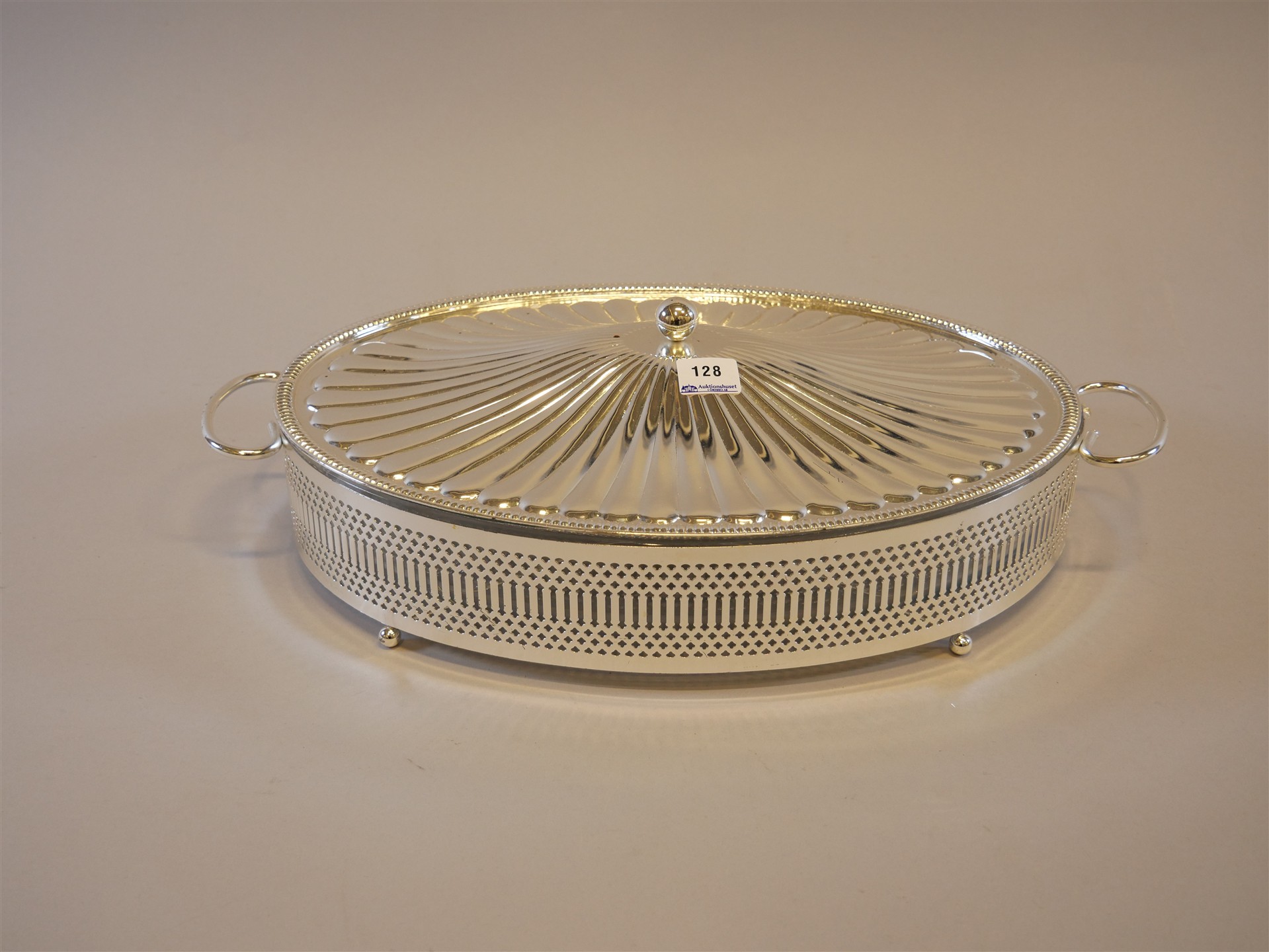 Auktion: 562 Objekt: 128