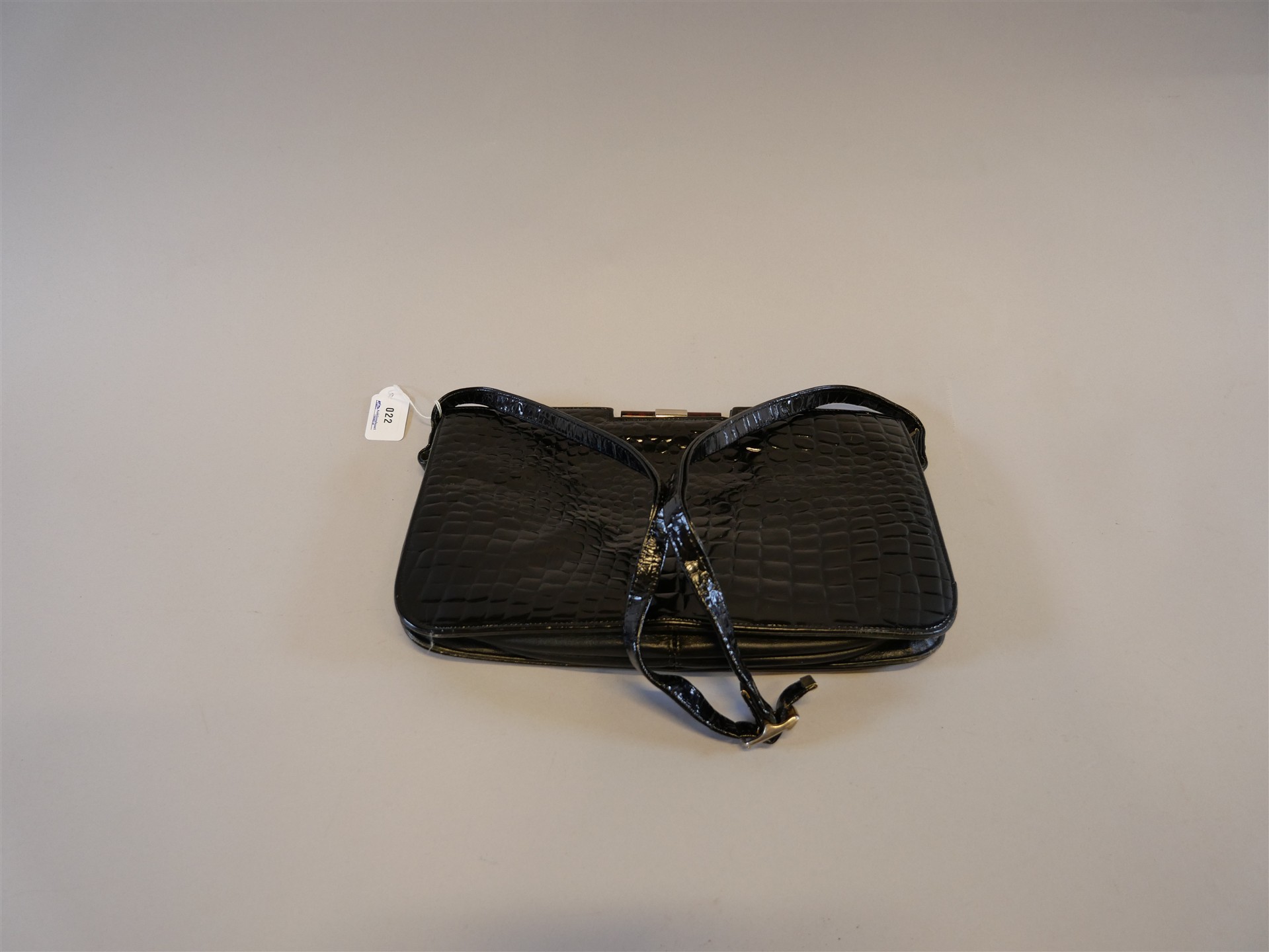 Auktion: 562 Objekt: 022