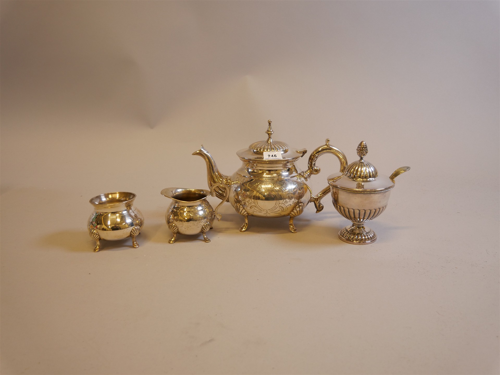 Auktion: 562 Objekt: 246