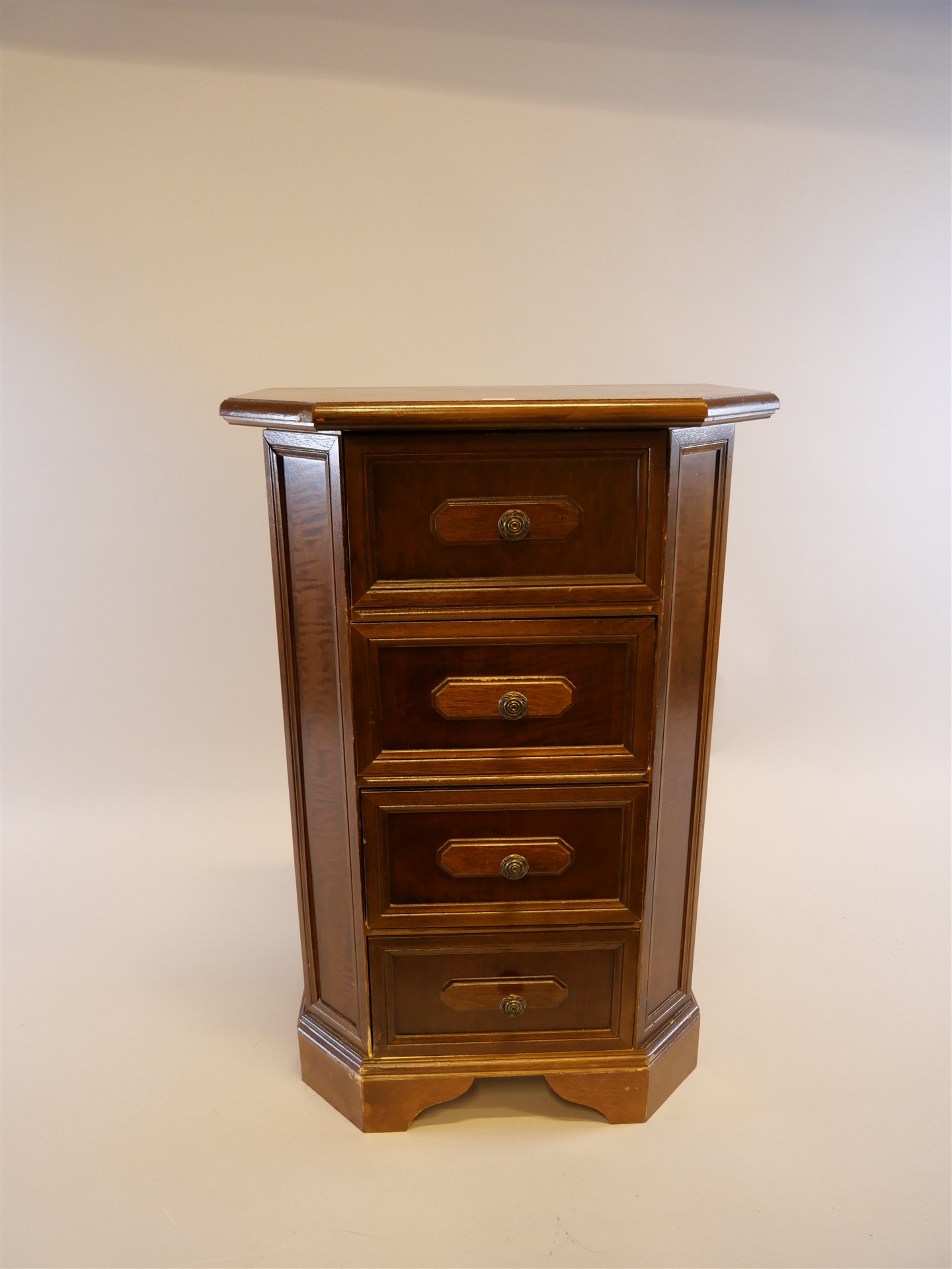 Auktion: 562 Objekt: 280