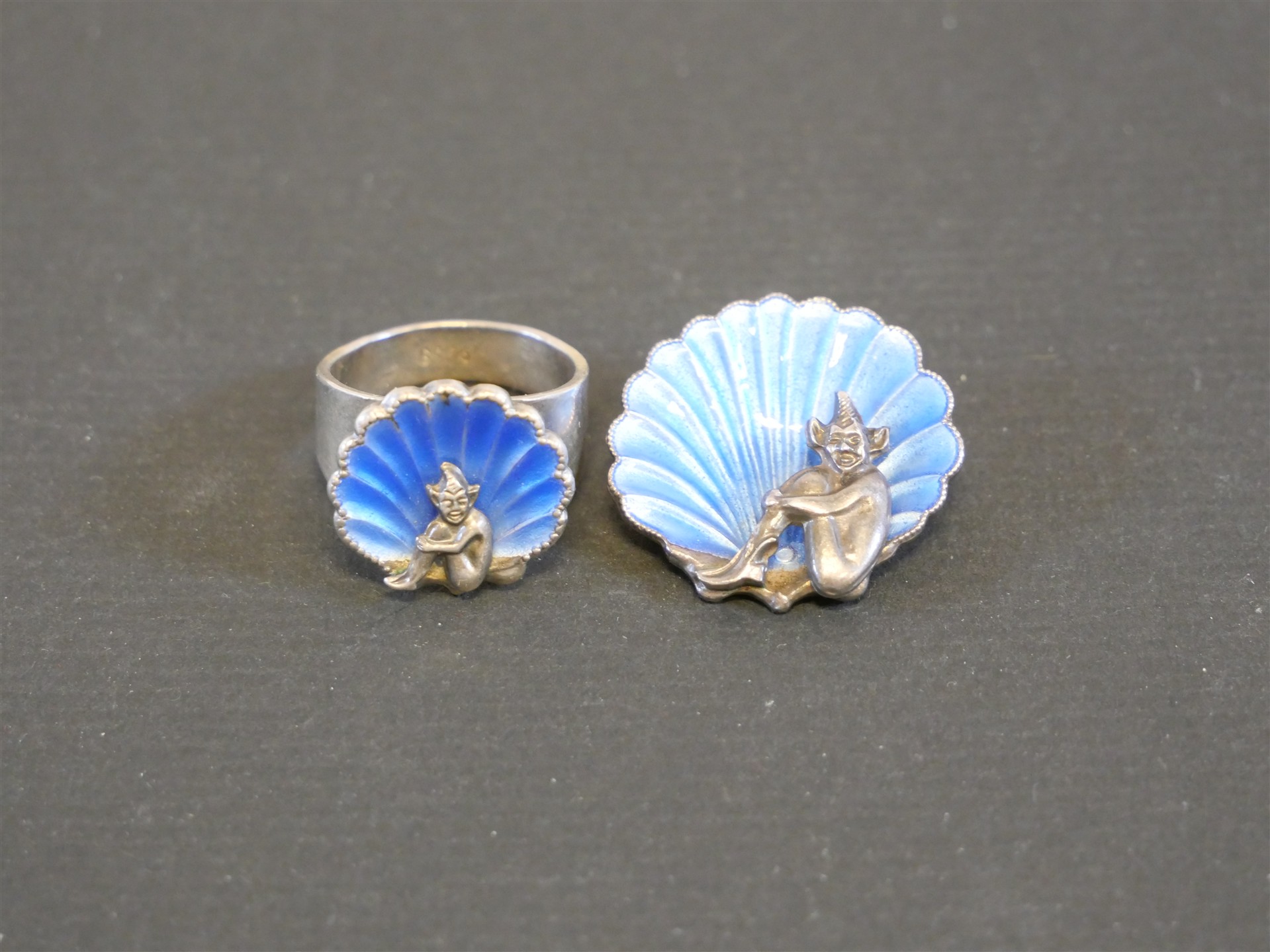 Auktion: 562 Objekt: 360