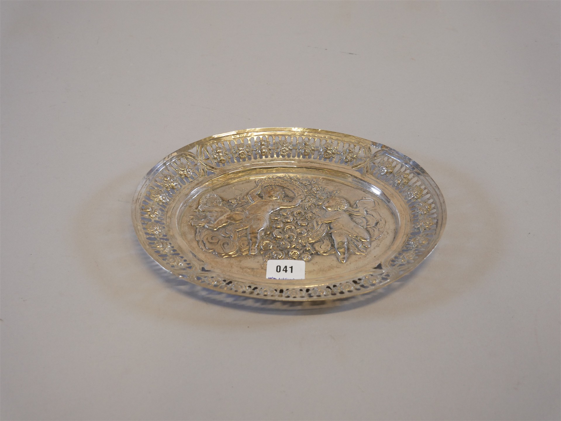 Auktion: 562 Objekt: 041