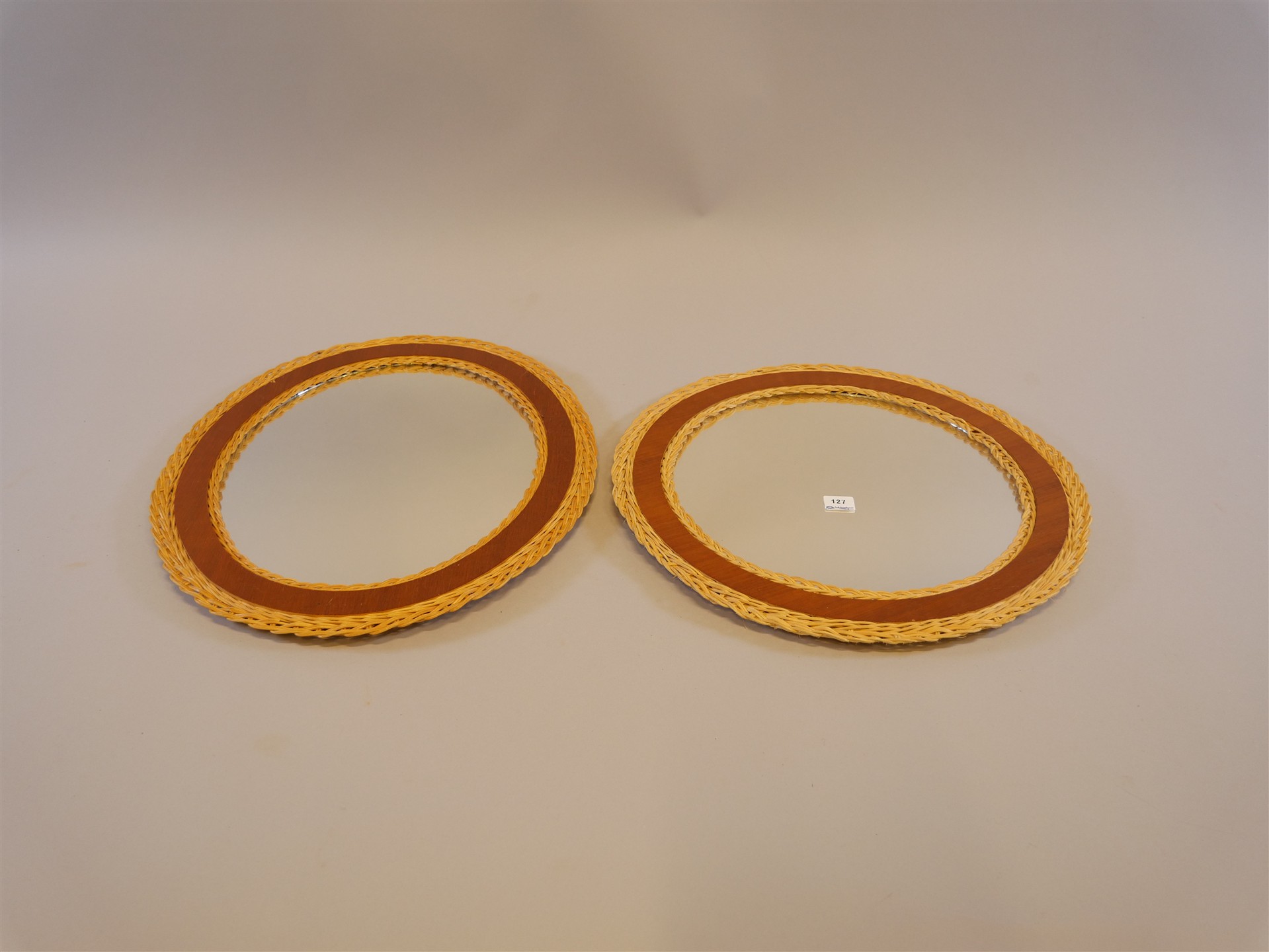 Auktion: 563 Objekt: 127