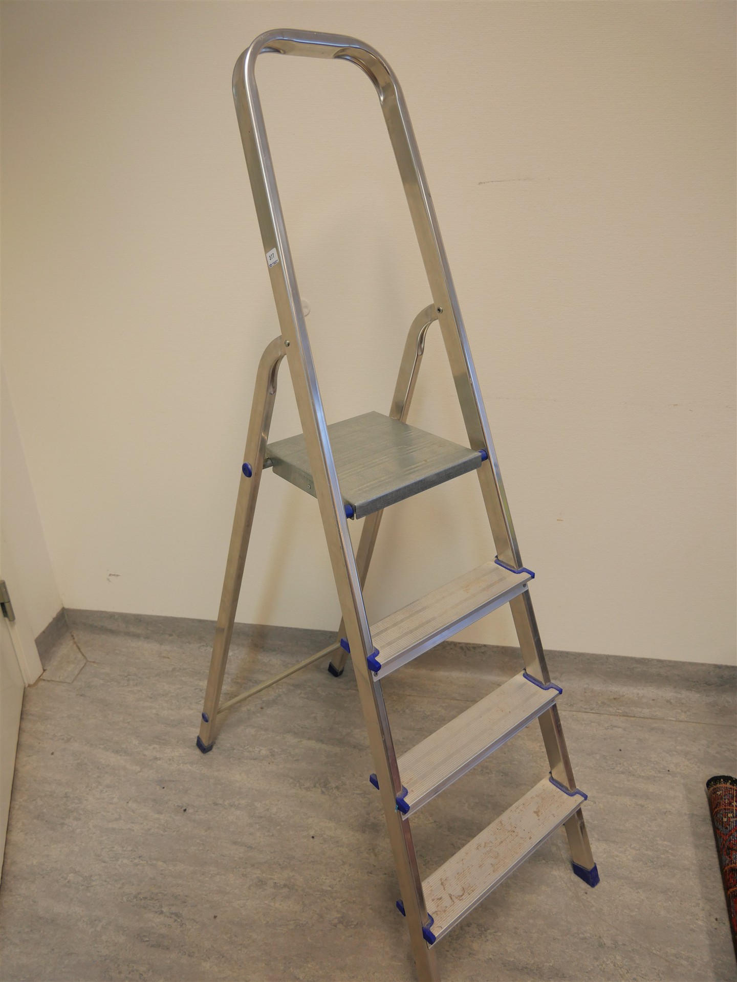 Auktion: 563 Objekt: 377