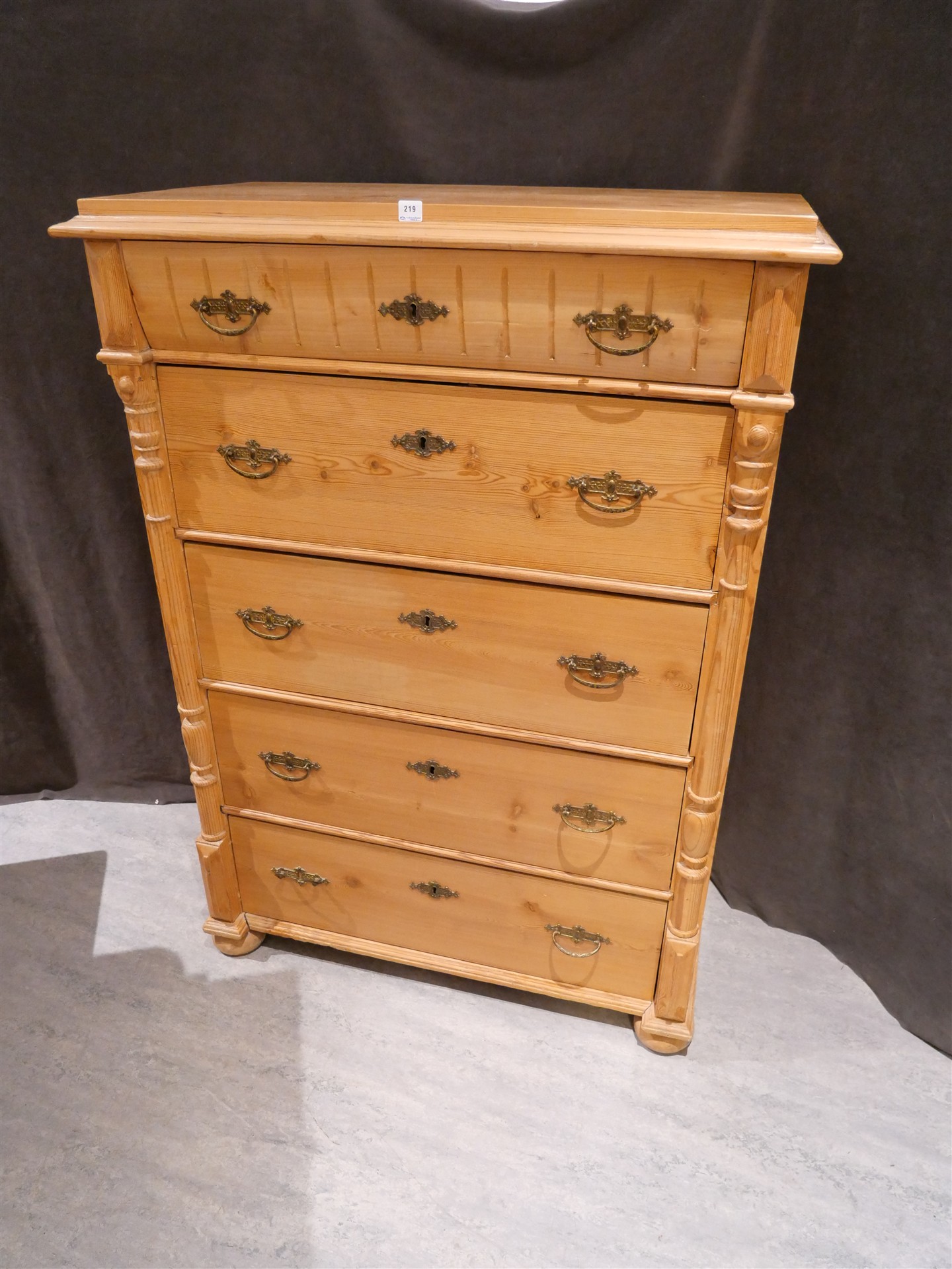 Auktion: 564 Objekt: 219