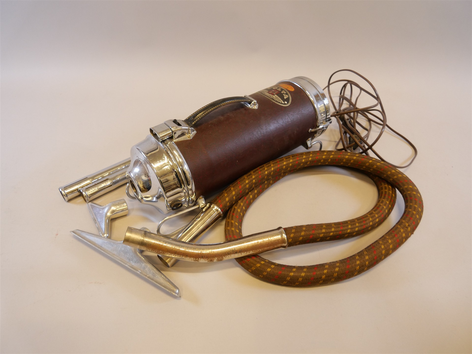 Auktion: 564 Objekt: 025