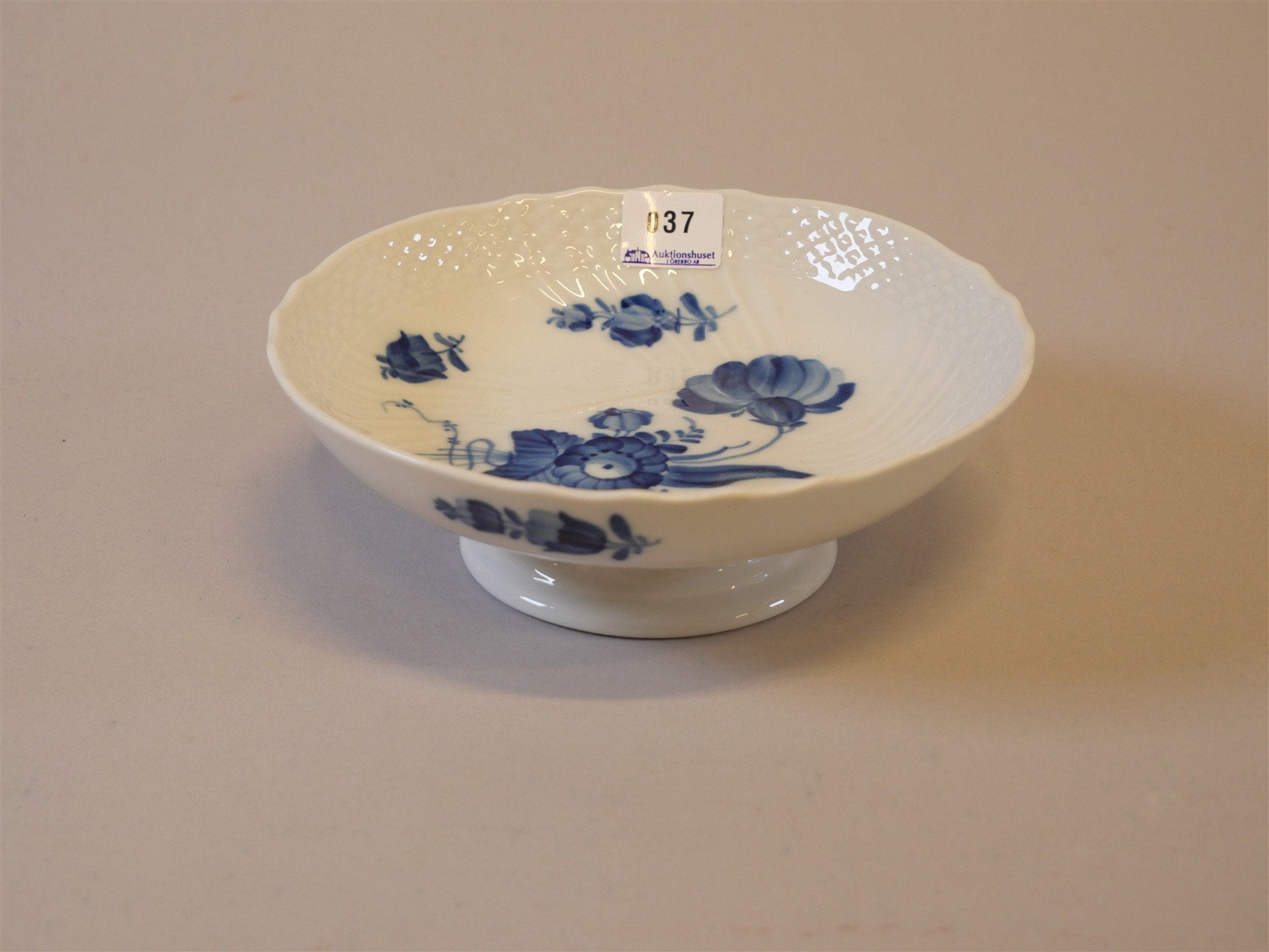 Auktion: 564 Objekt: 037