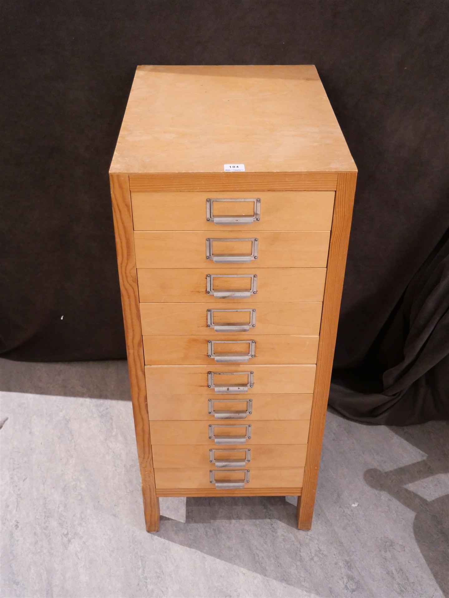 Auktion: 565 Objekt: 104