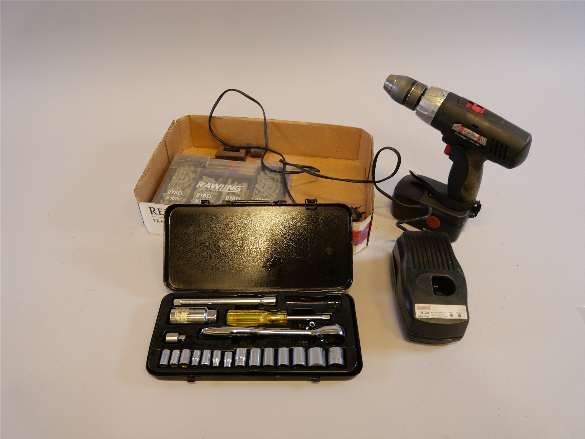 Auktion: 565 Objekt: 180