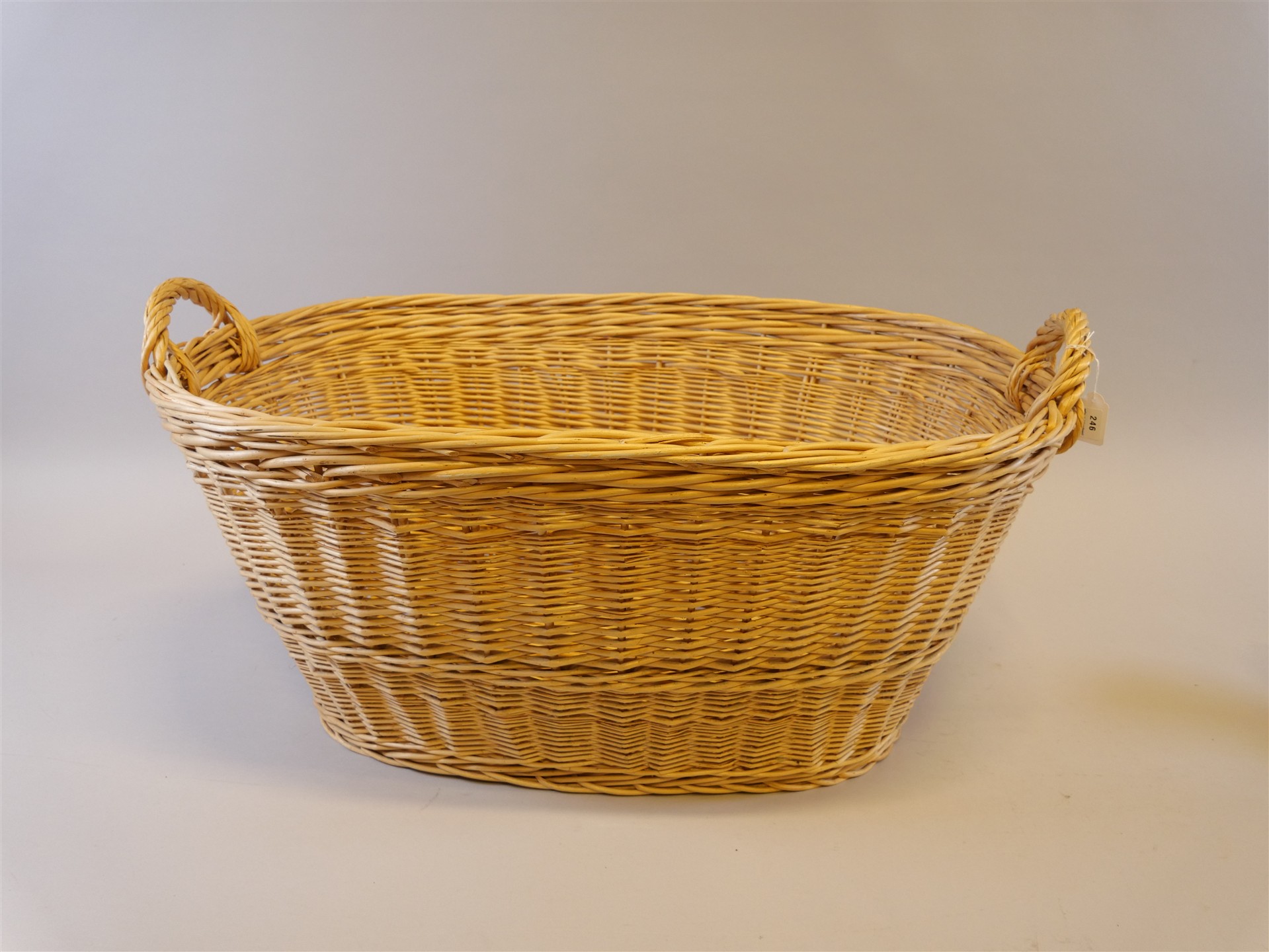 Auktion: 565 Objekt: 246