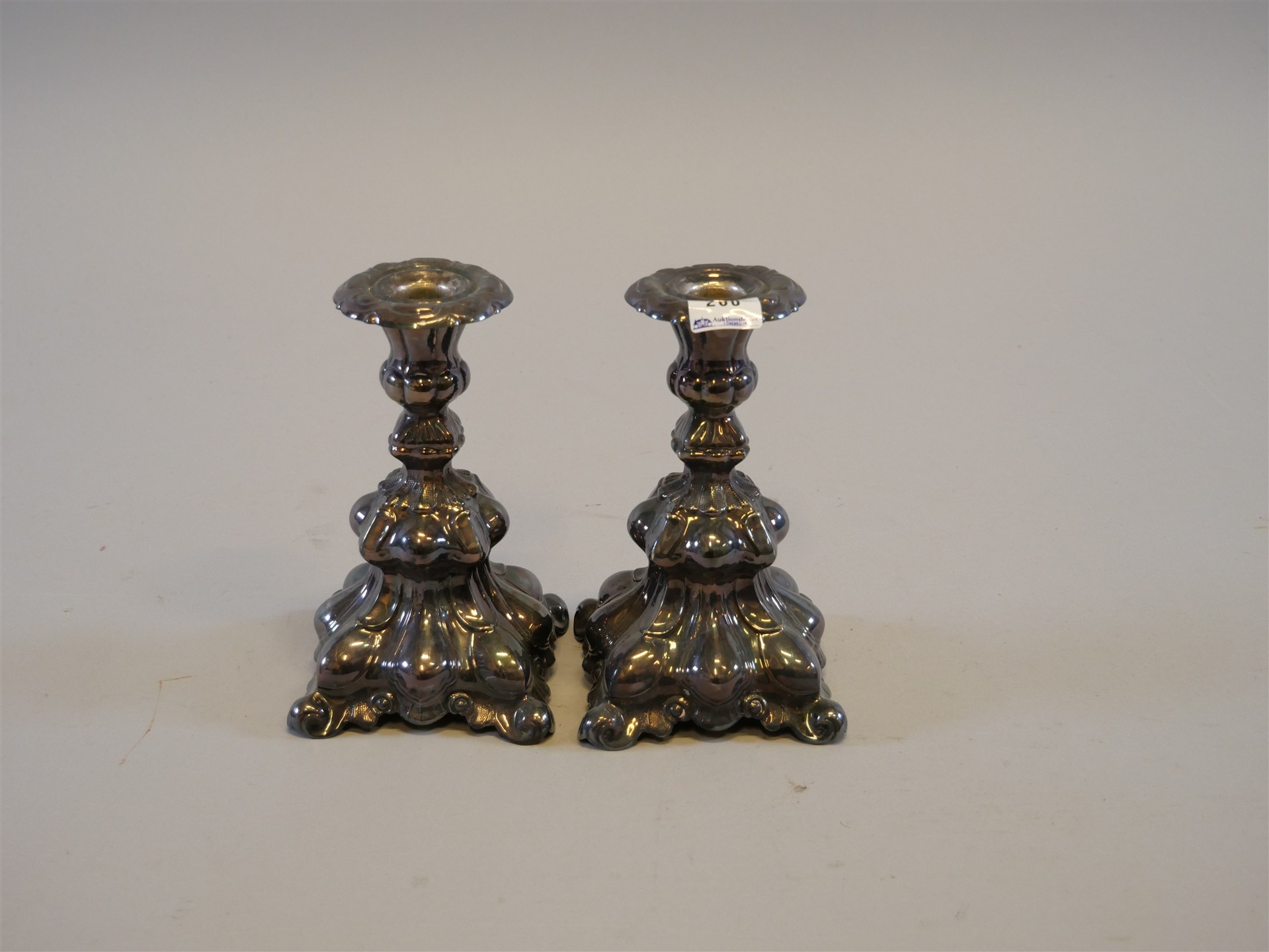 Auktion: 565 Objekt: 260