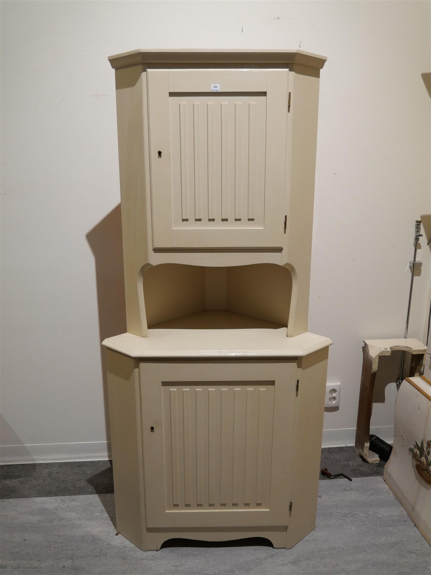 Auktion: 565 Objekt: 285