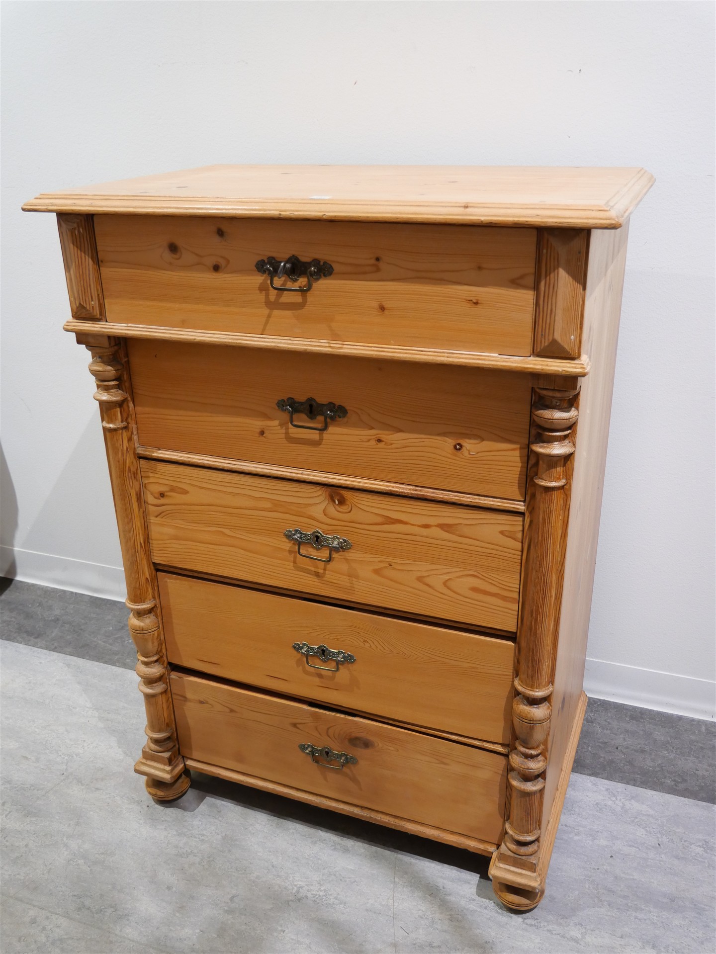 Auktion: 565 Objekt: 287