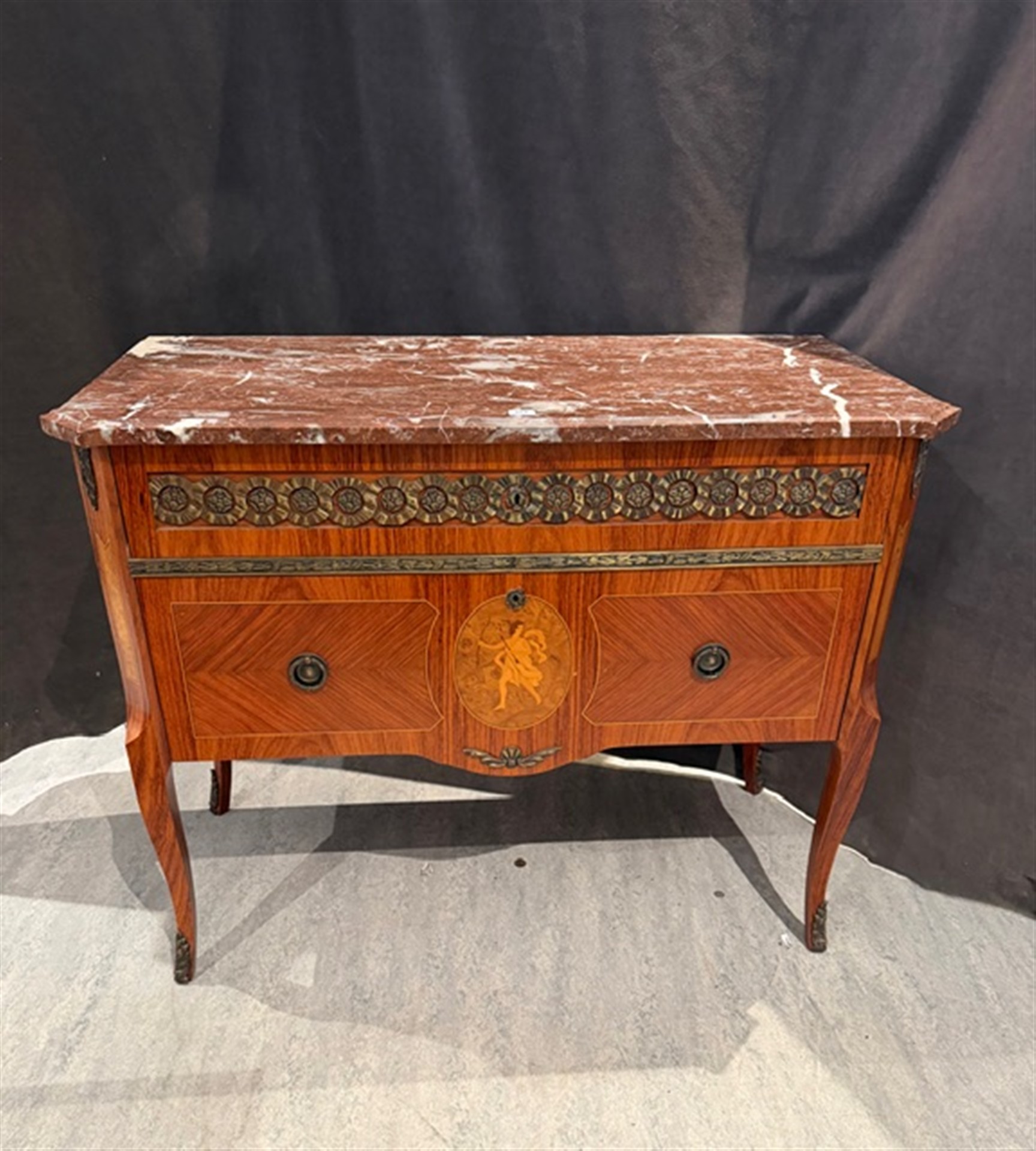 Auktion: 565 Objekt: 353