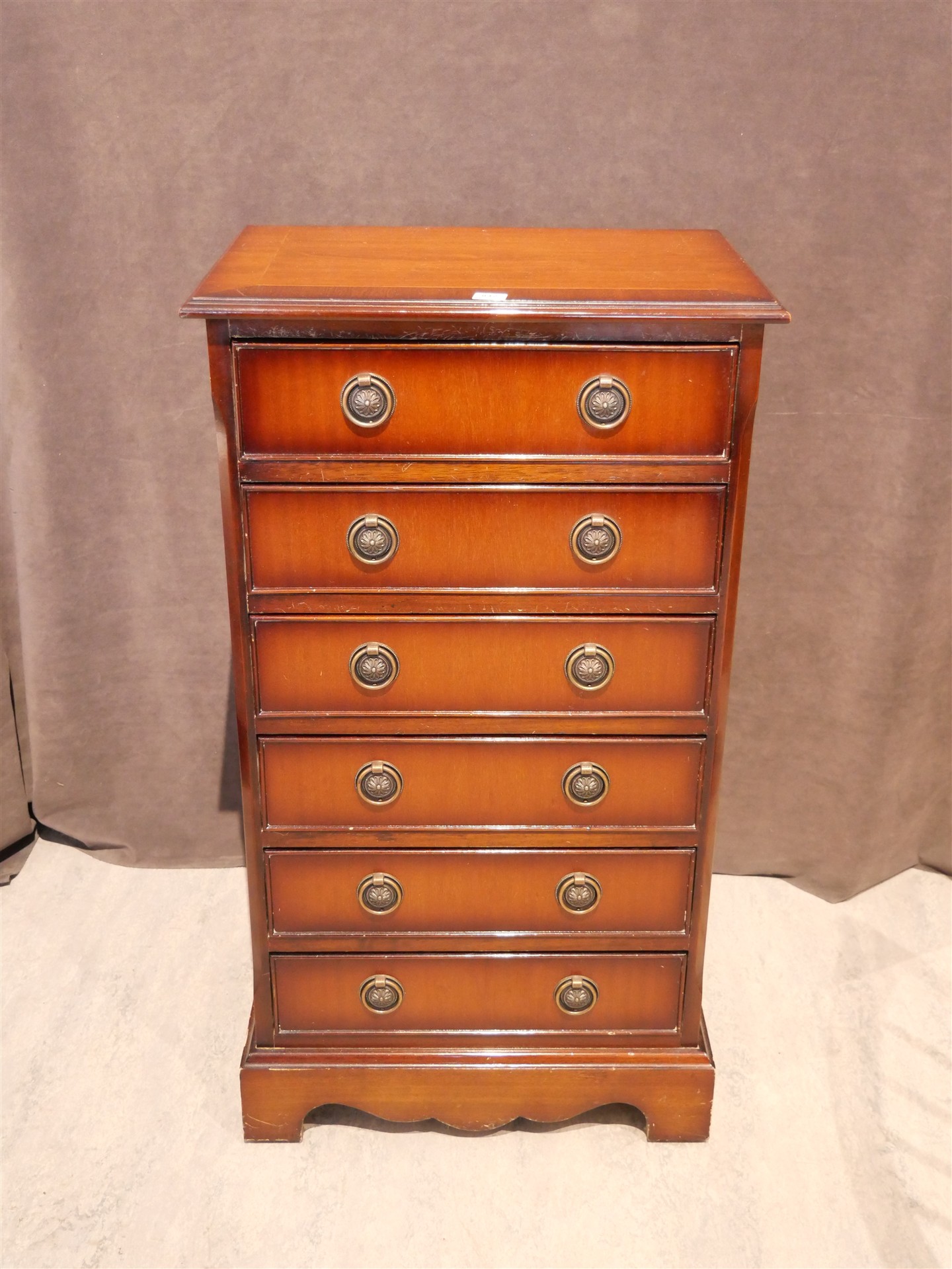 Auktion: 565 Objekt: 042