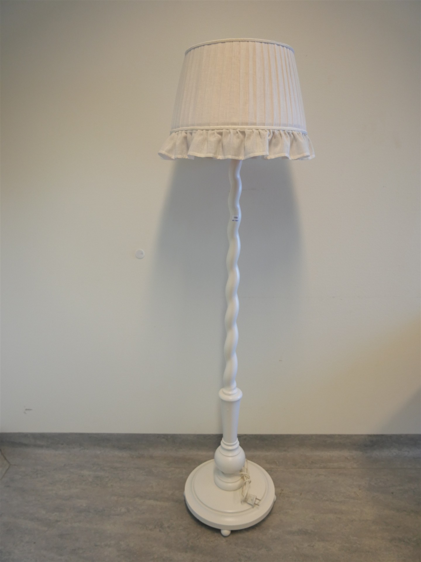 Auktion: 566 Objekt: 100