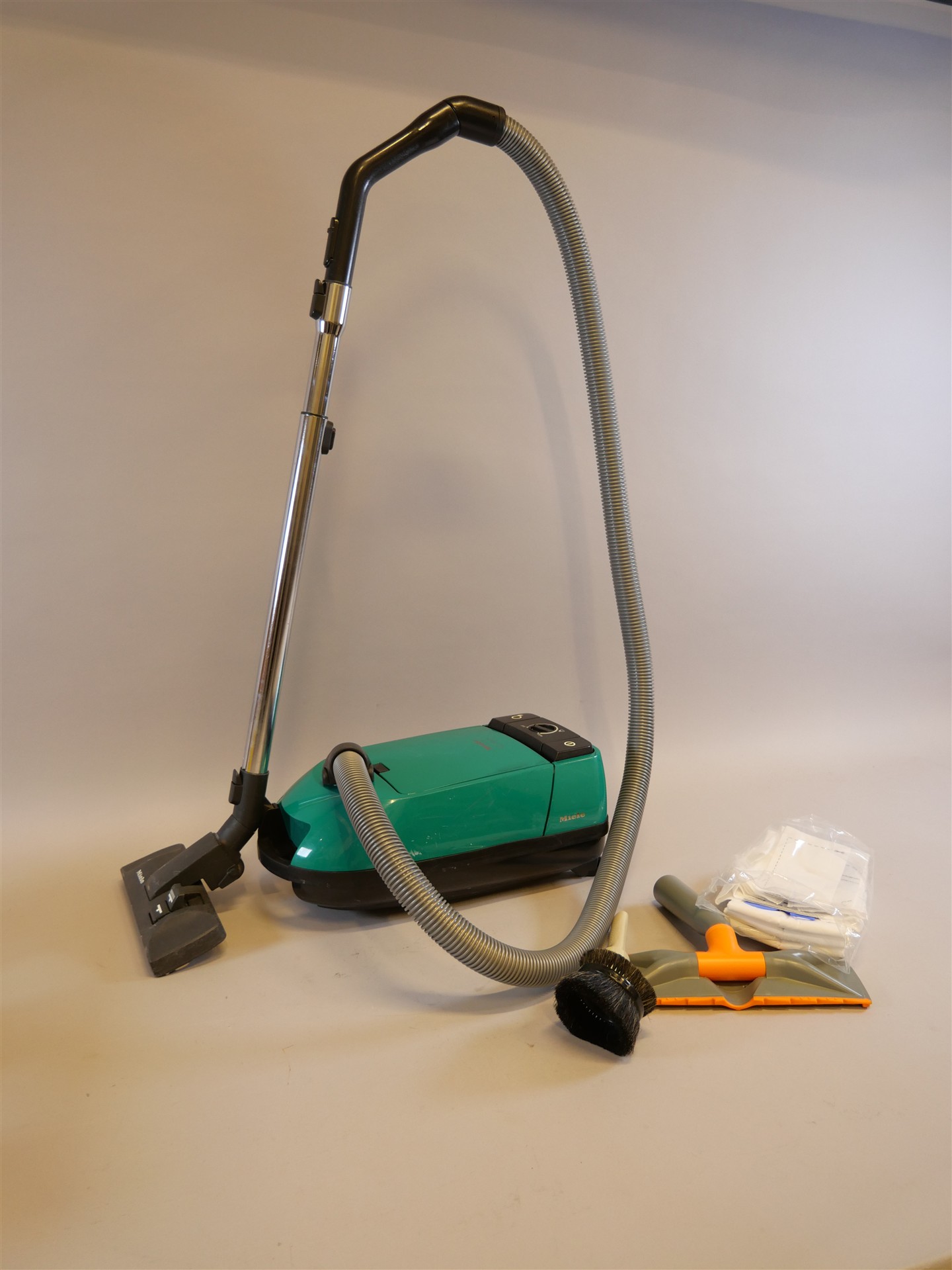 Auktion: 566 Objekt: 107