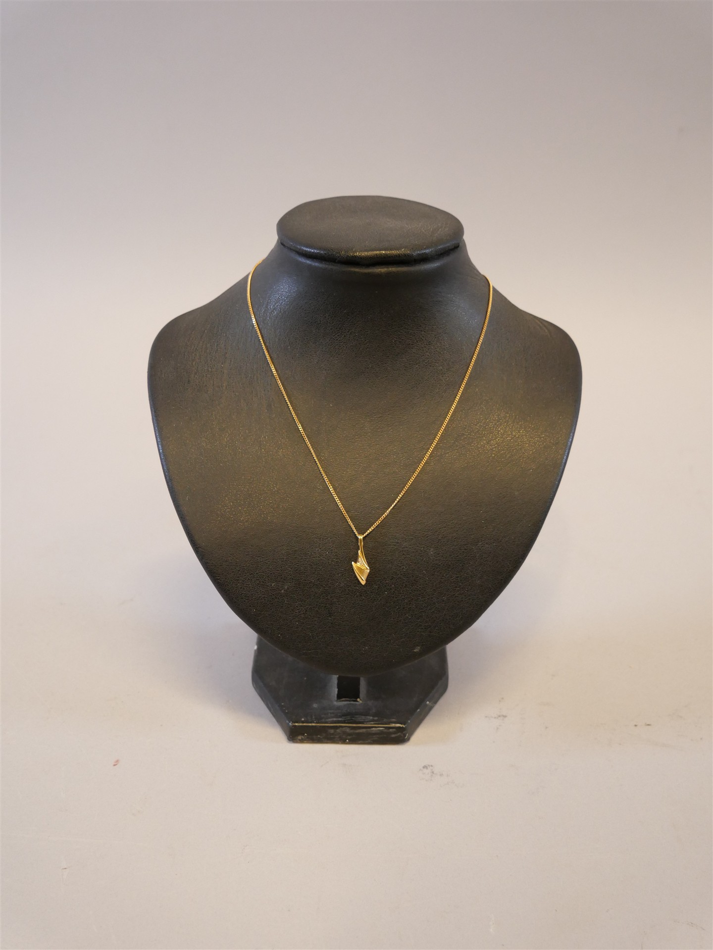 Auktion: 566 Objekt: 122