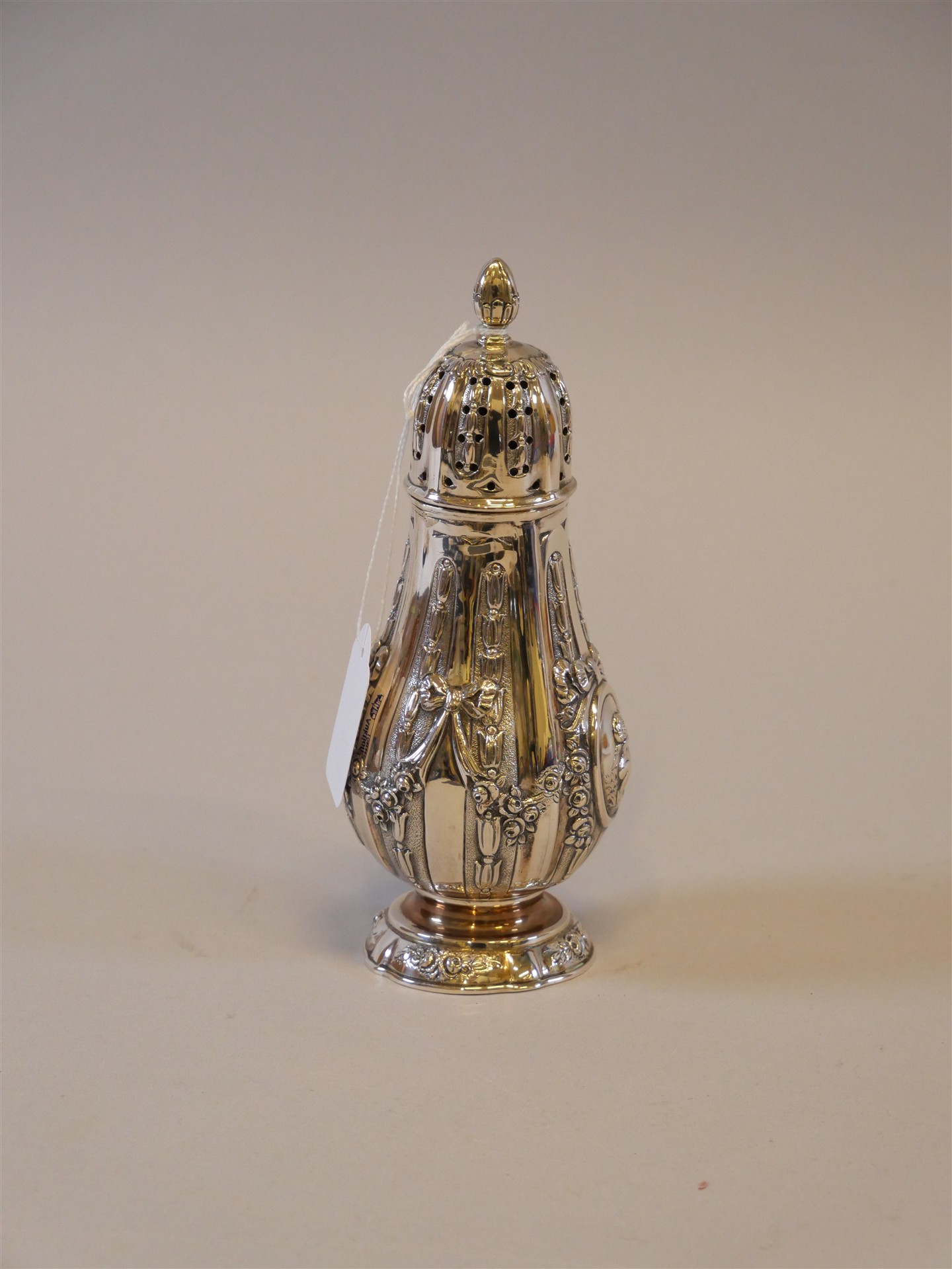 Auktion: 566 Objekt: 132