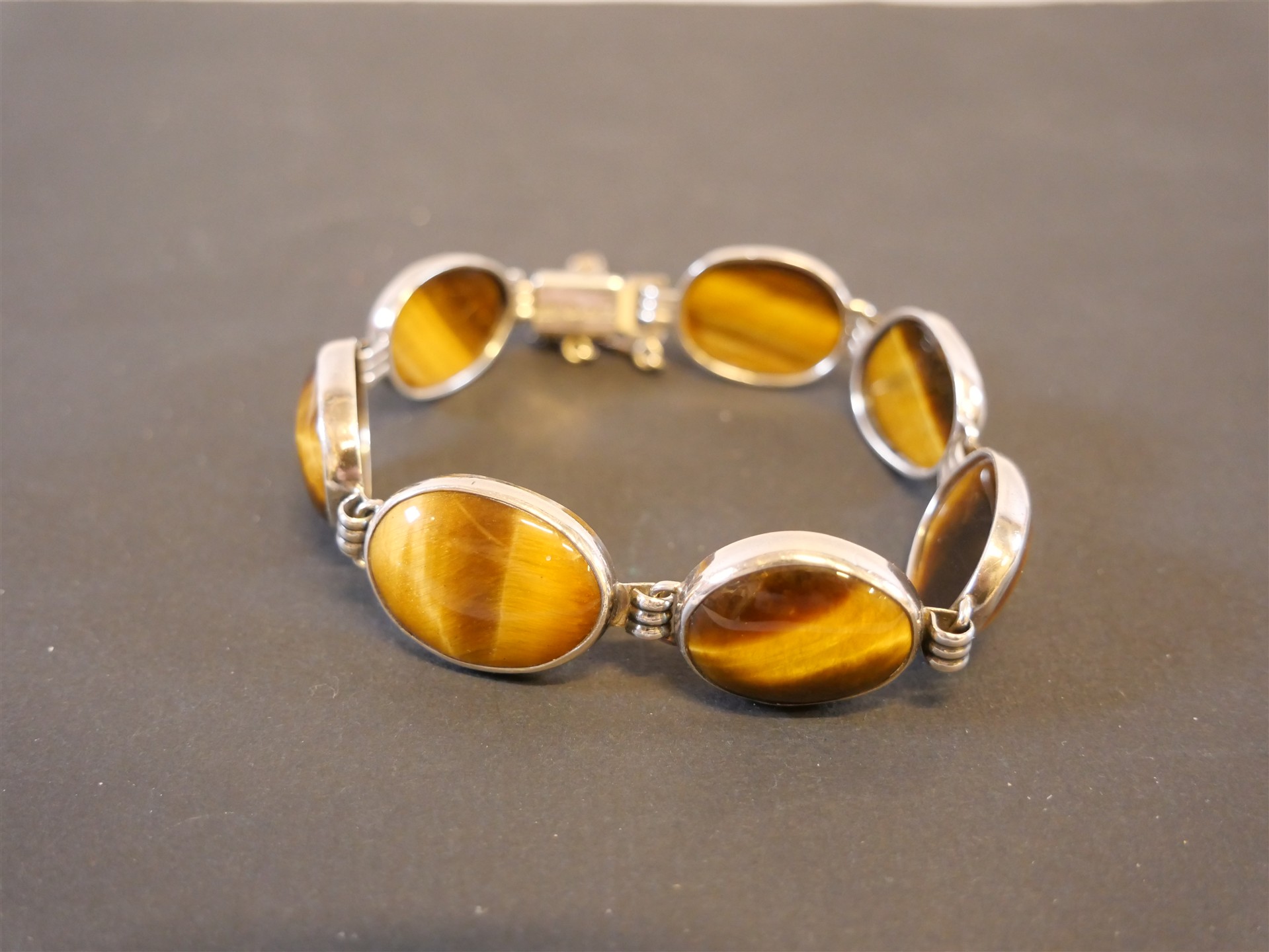 Auktion: 566 Objekt: 137