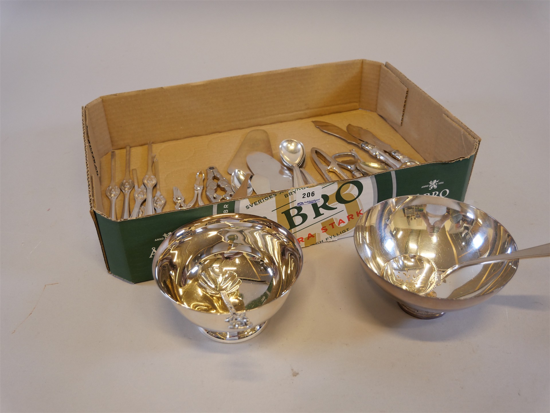 Auktion: 566 Objekt: 206