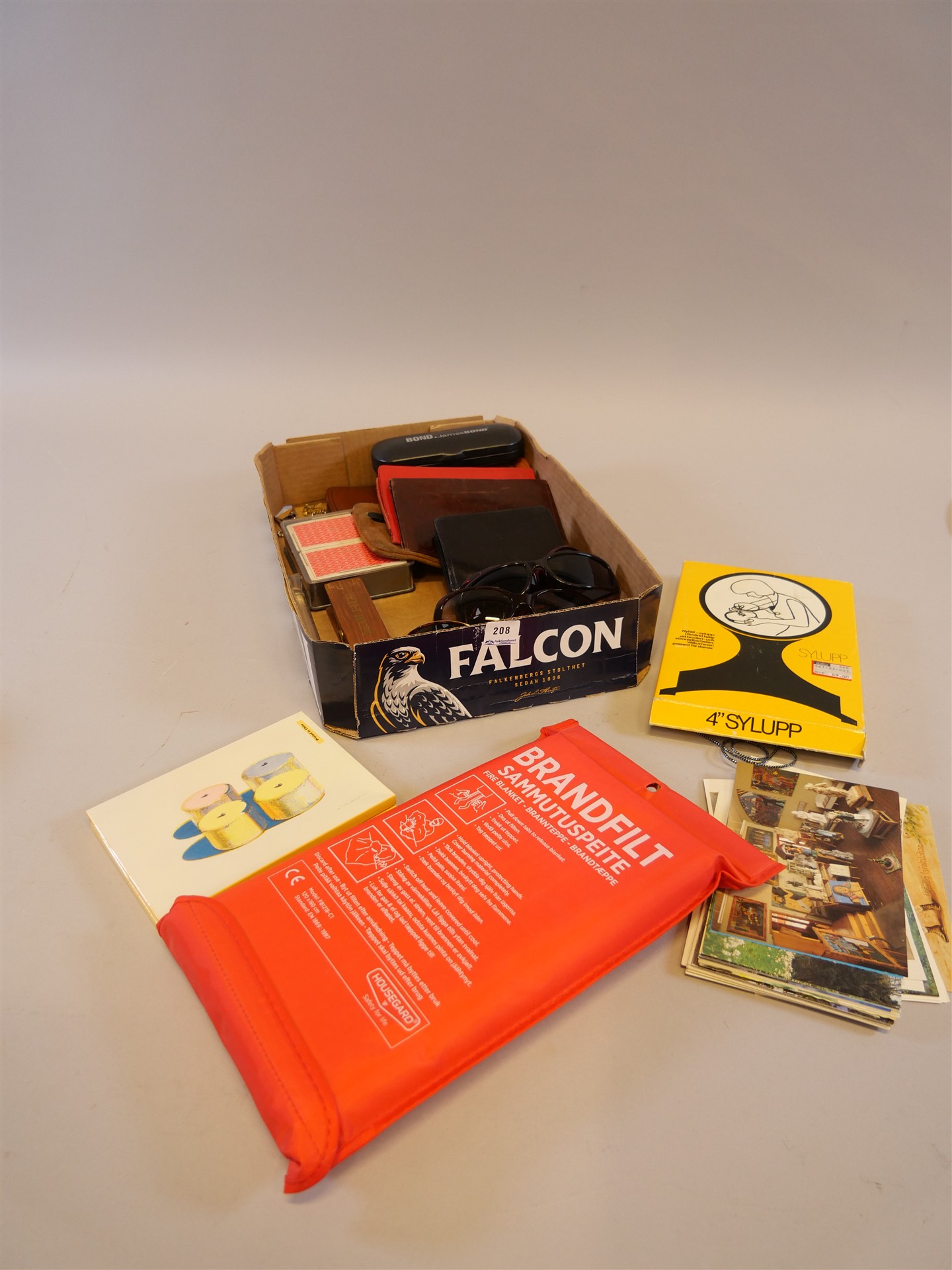 Auktion: 566 Objekt: 208