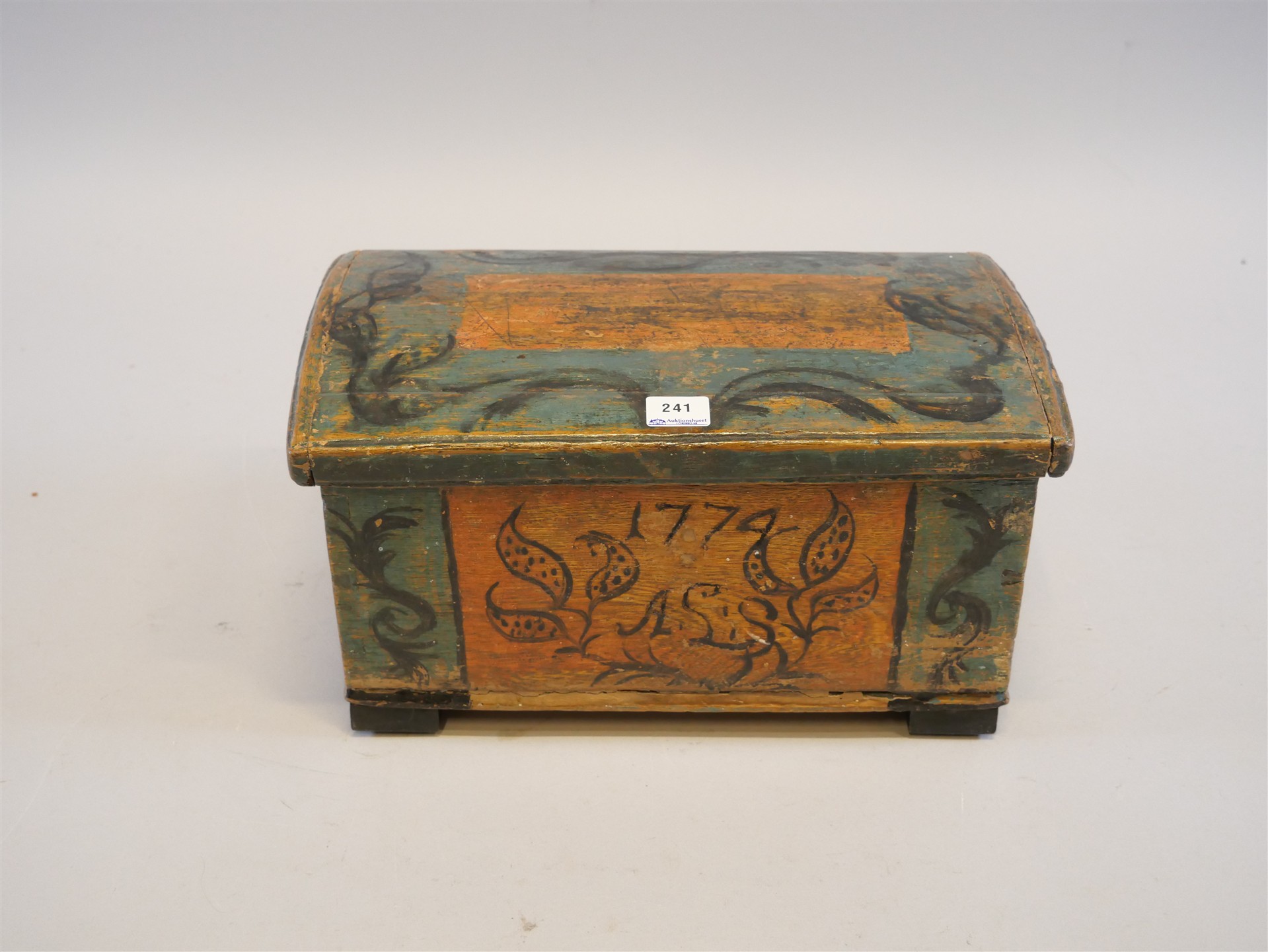 Auktion: 566 Objekt: 241