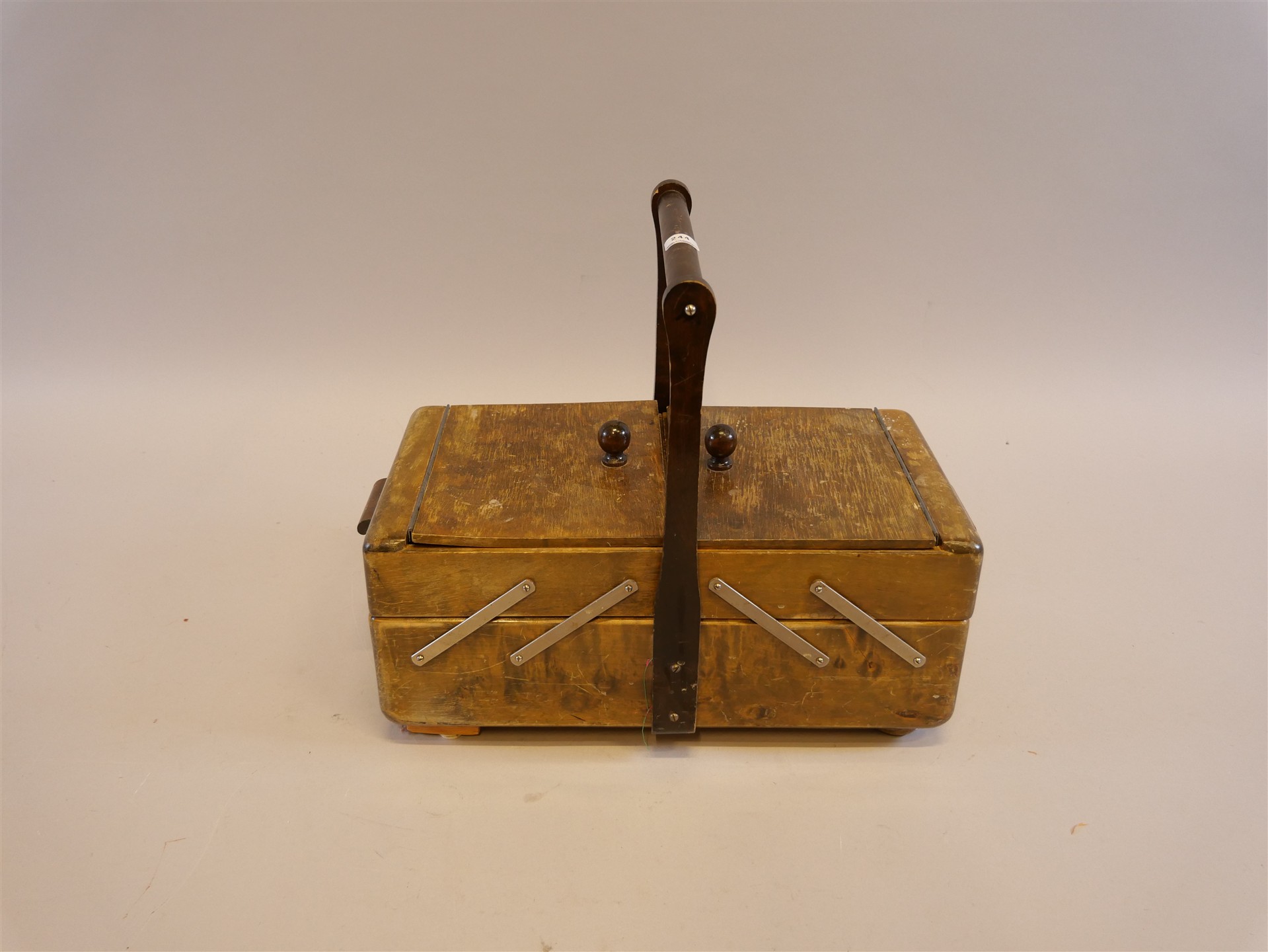 Auktion: 566 Objekt: 244