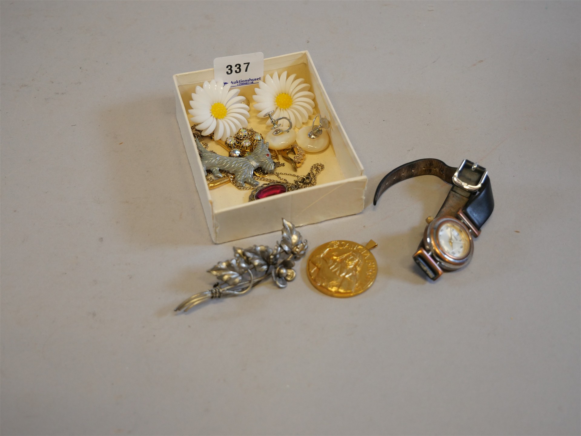 Auktion: 566 Objekt: 337