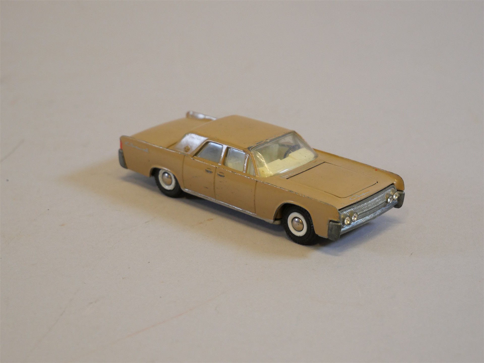 Auktion: 566 Objekt: 387