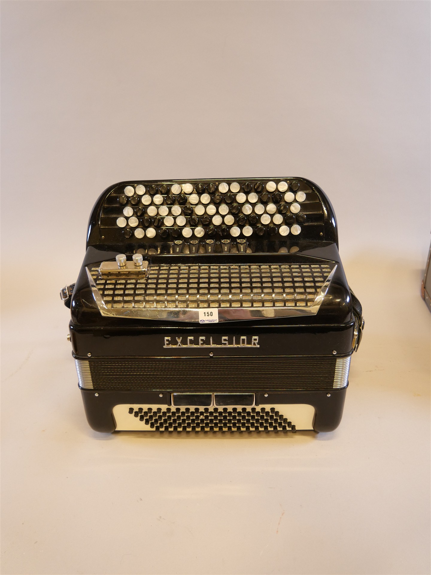 Auktion: 567 Objekt: 150