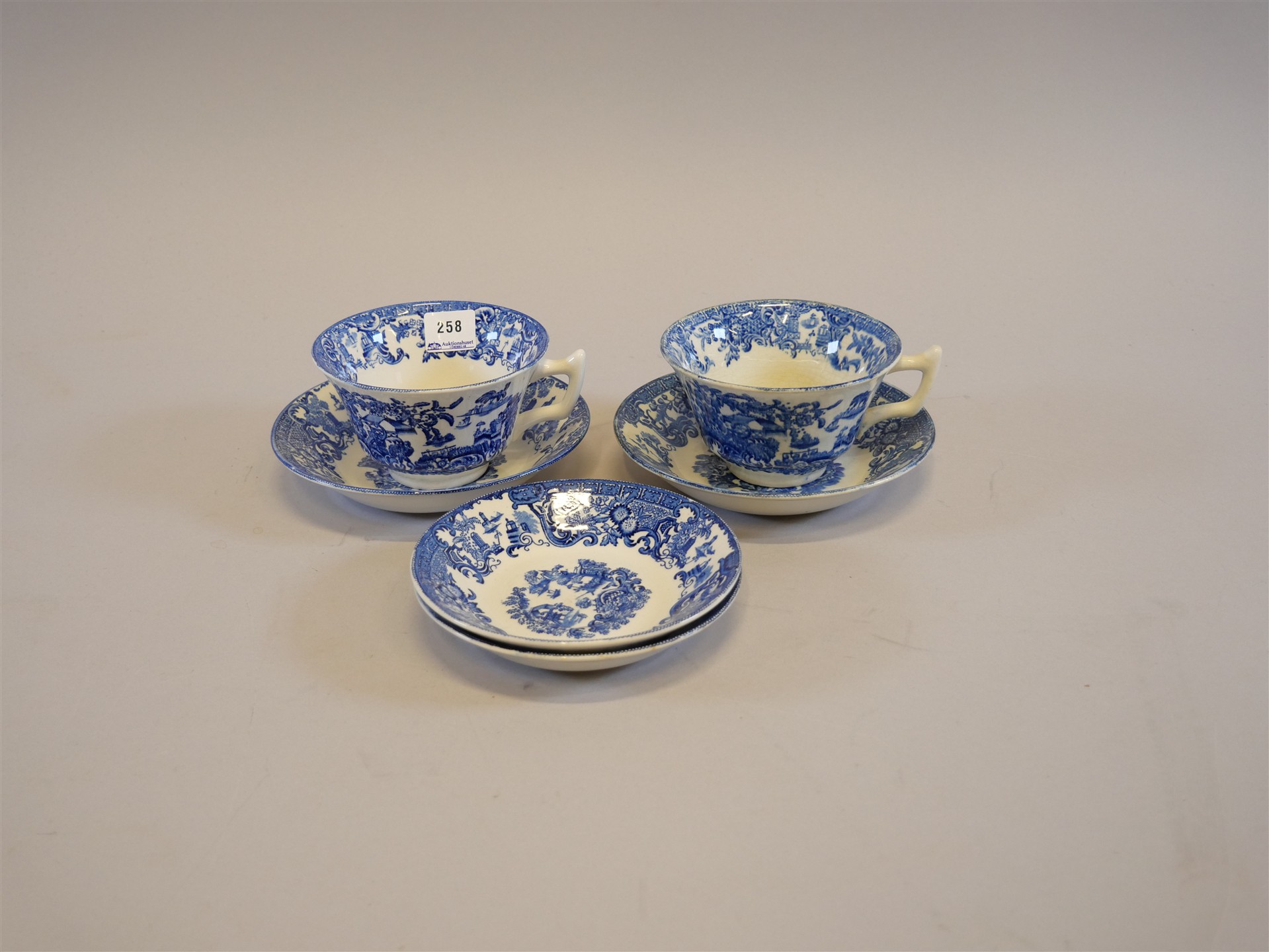 Auktion: 568 Objekt: 258