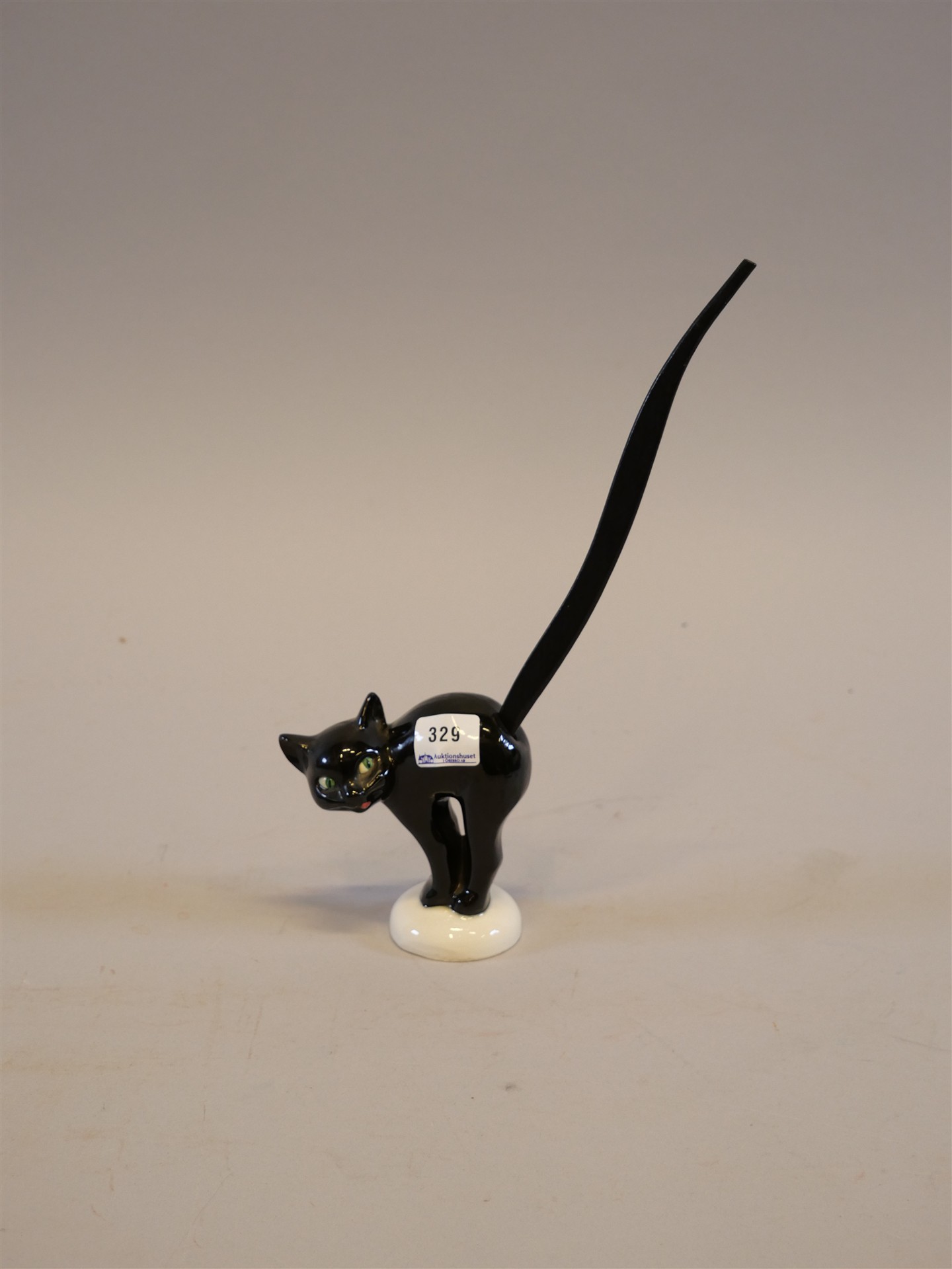 Auktion: 568 Objekt: 329