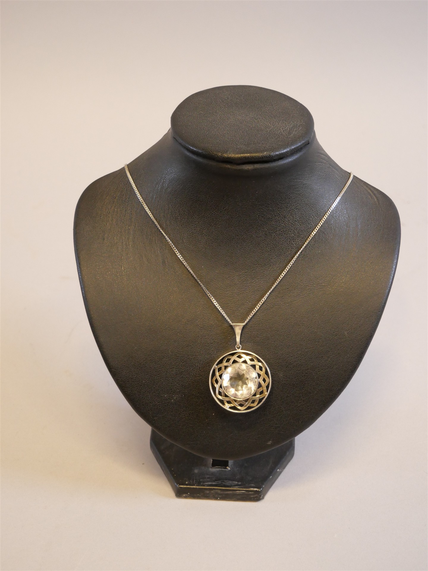 Auktion: 568 Objekt: 370