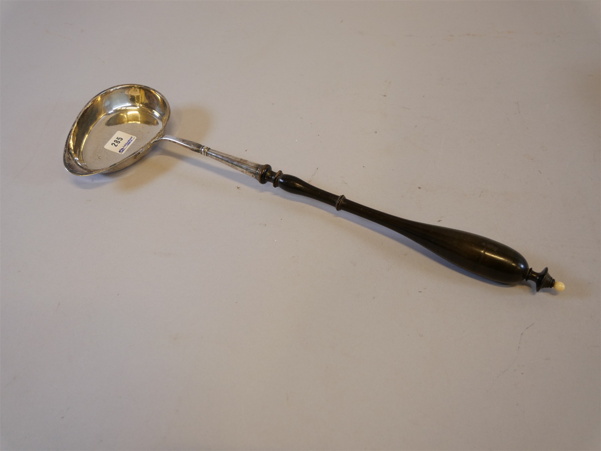 Auktion: 569 Objekt: 285