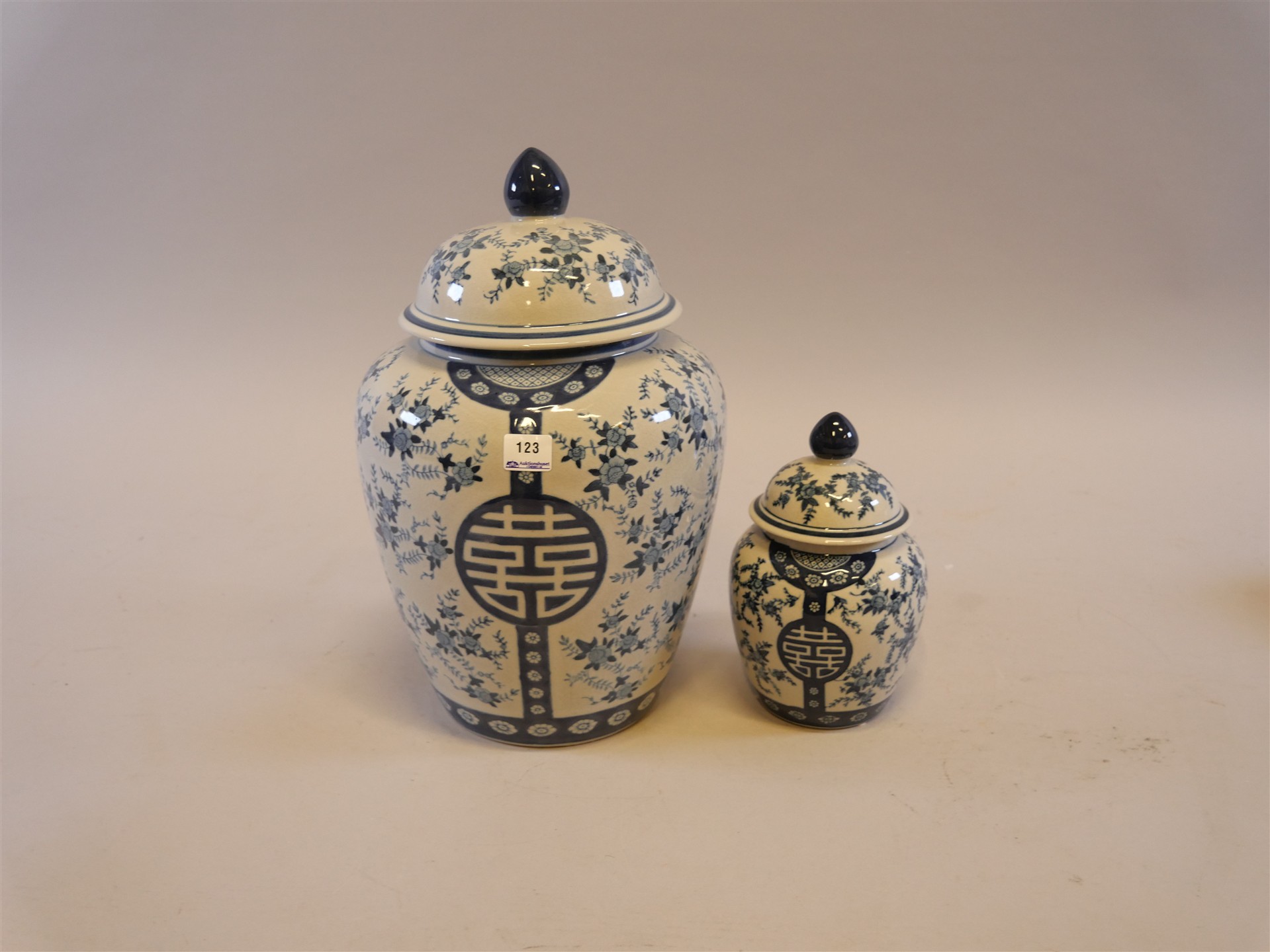 Auktion: 570 Objekt: 123