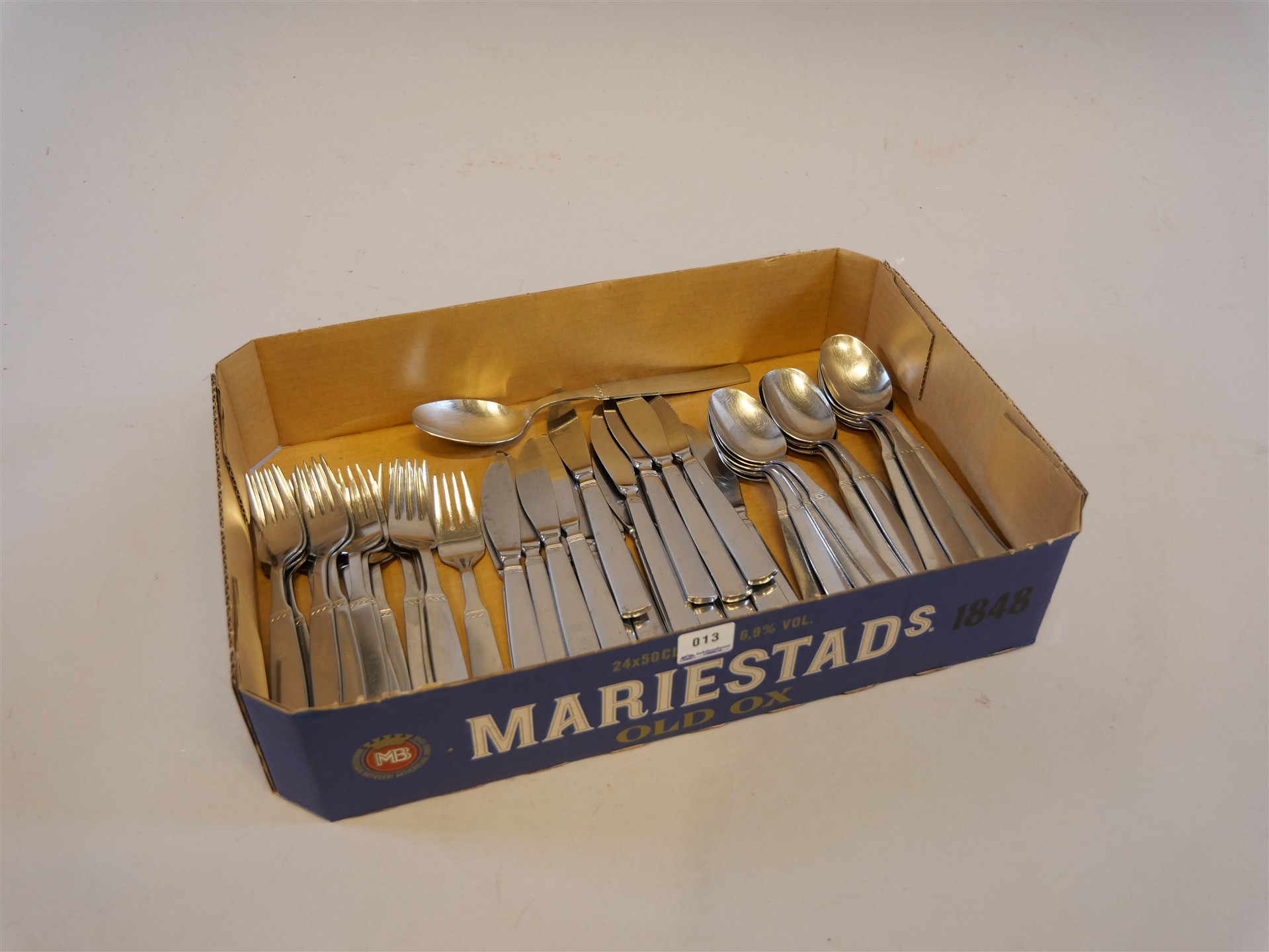 Auktion: 570 Objekt: 013