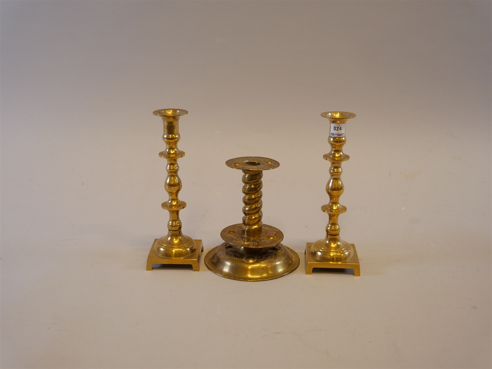 Auktion: 570 Objekt: 024