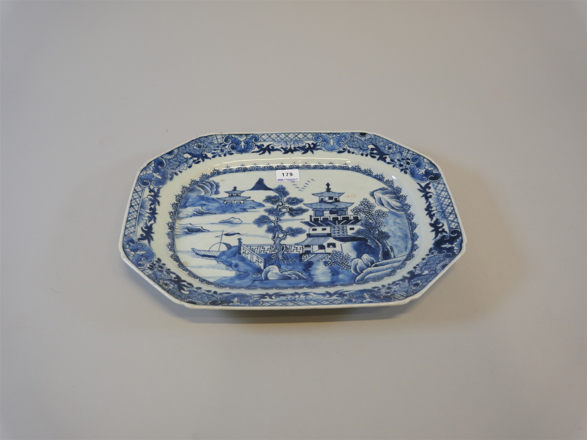 Auktion: 572 Objekt: 179